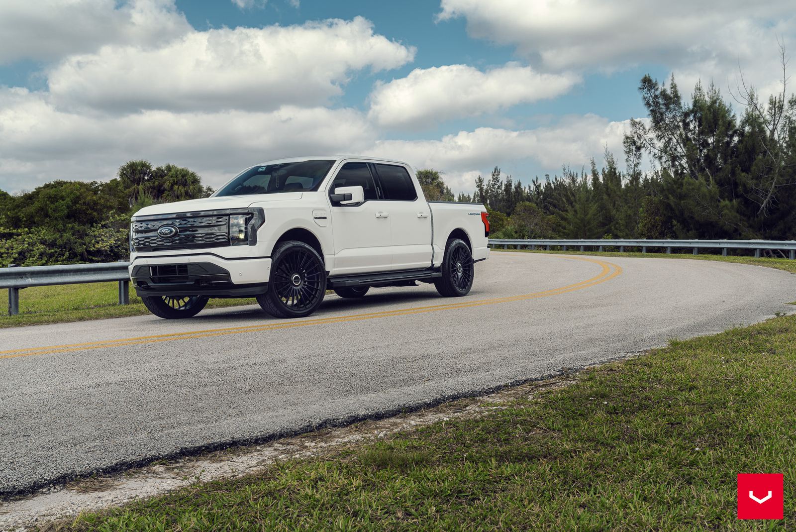 Vossen Forged HF-8 on Ford F-150 Lightning Lightning, photo 3
