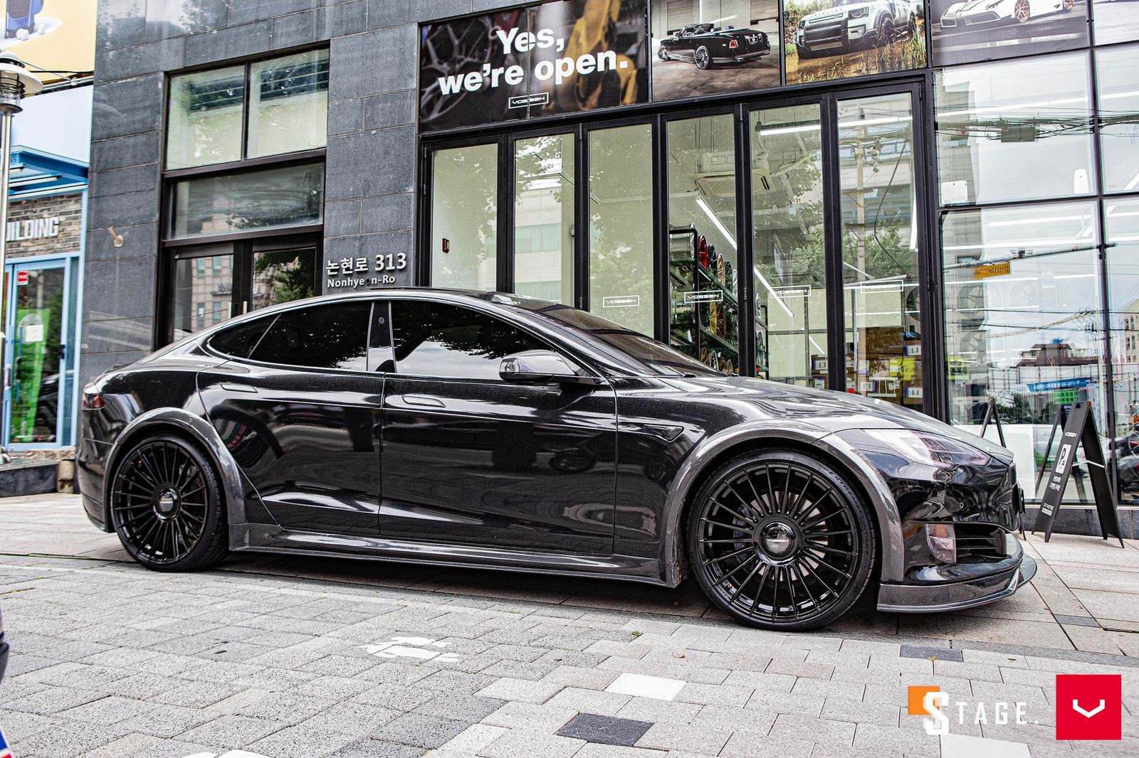 Vossen Forged HF-8 on Tesla Model S Original (2012-2016)