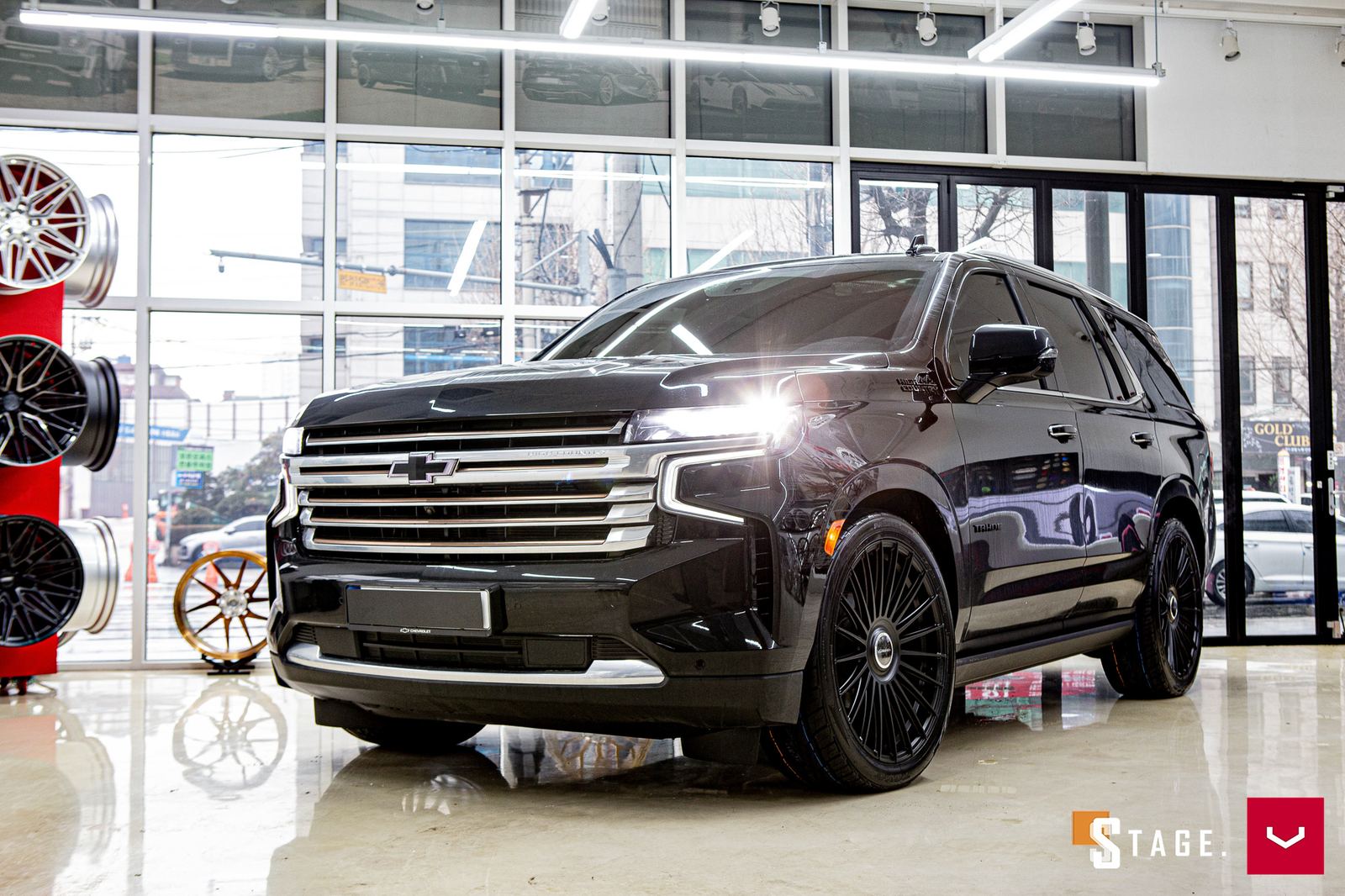 Vossen Forged HF-8 on Chevrolet Tahoe T1