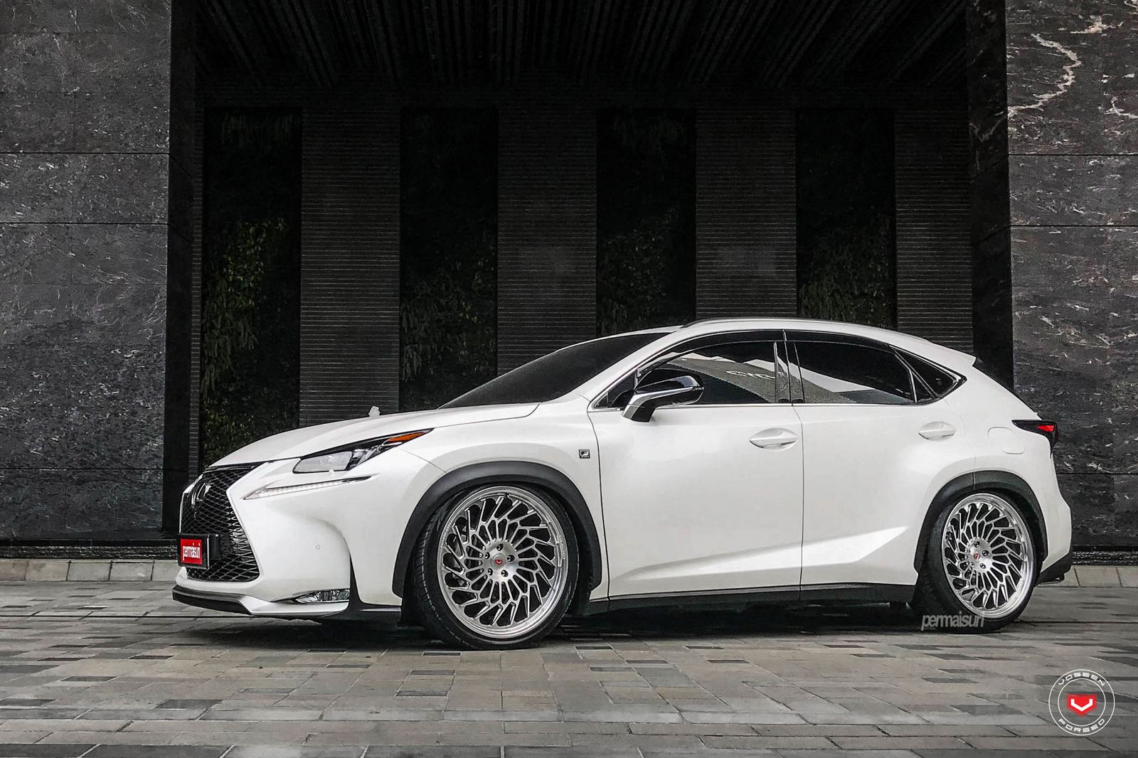 Vossen Forged ML-R2 on Lexus NX AZ20