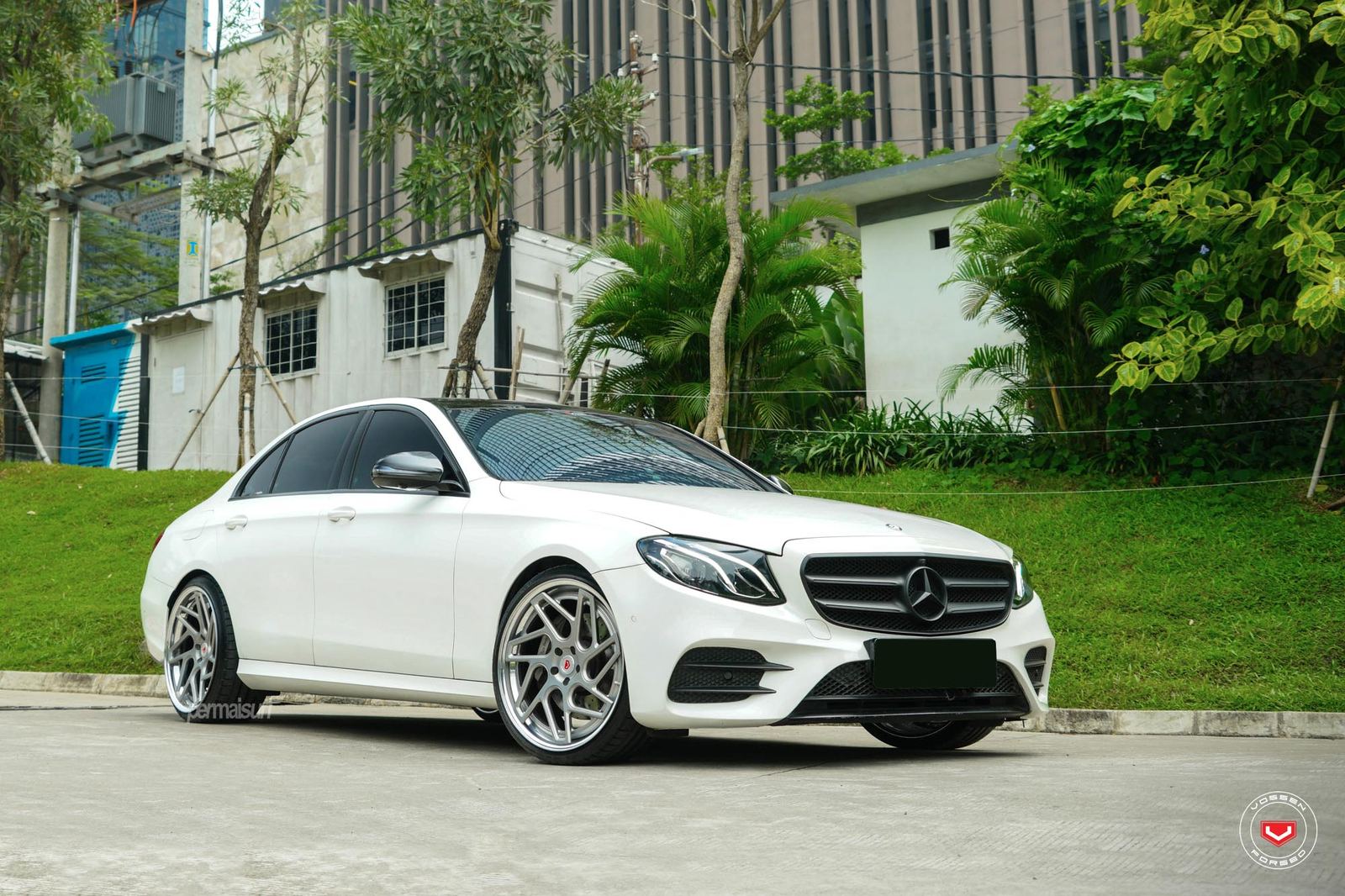 Vossen Forged CG-209T (3-Piece) on Mercedes-Benz E-Class W213.1