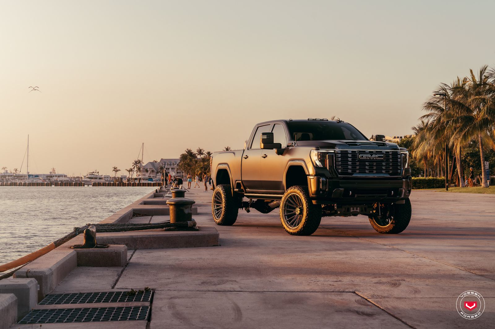 Vossen Forged VFX-01 on GMC Sierra 1st gen (Sierra Limited), photo 3