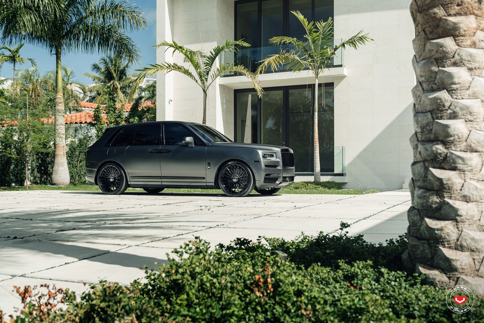 Vossen Forged S17-15T on Rolls-Royce Cullinan.1