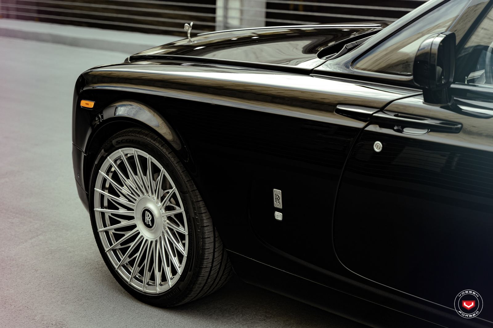 Vossen Forged S17-15T on Rolls-Royce Phantom VII.1, photo 3