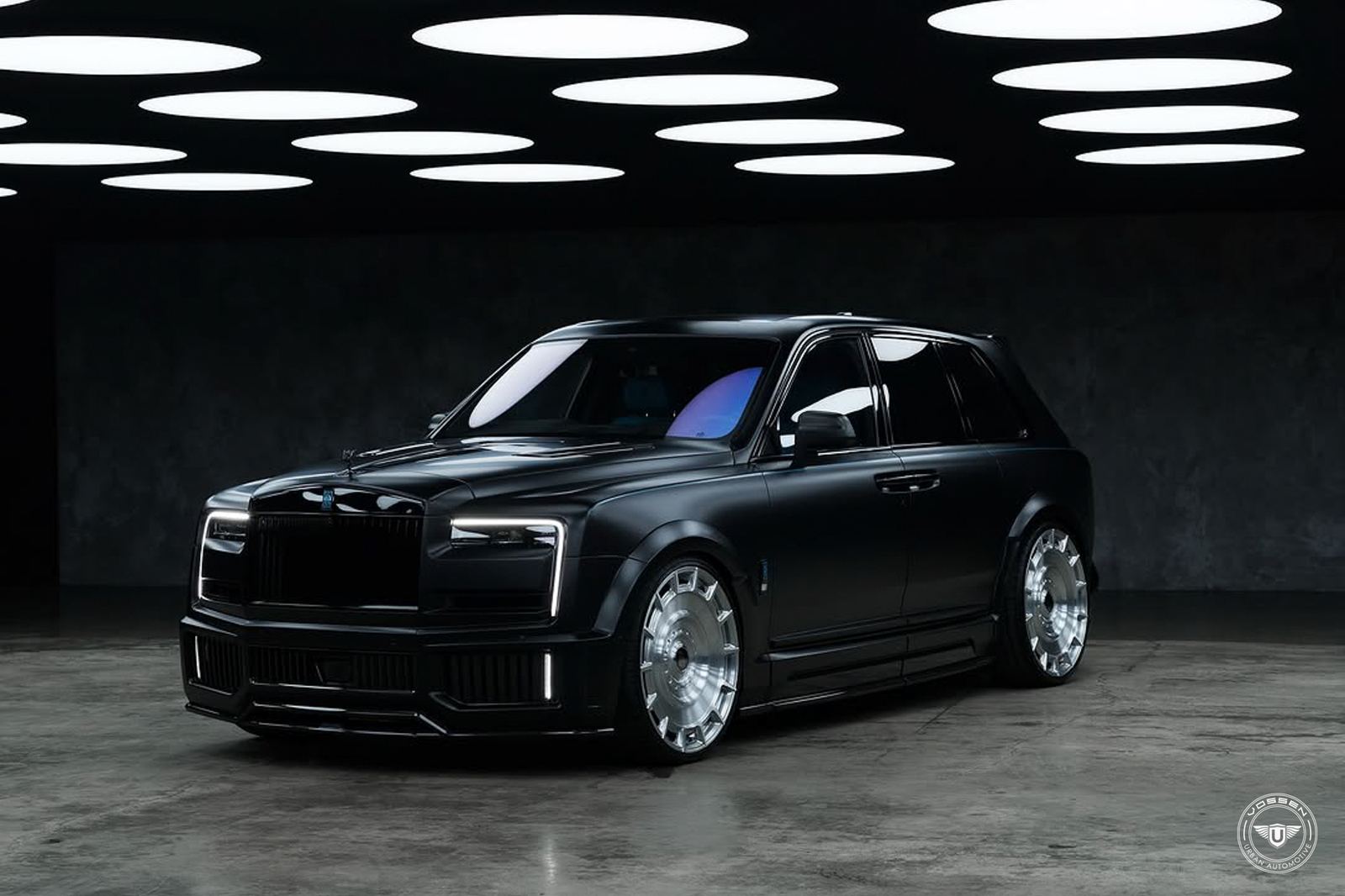 Vossen Forged UV-7 on Rolls-Royce Cullinan.1