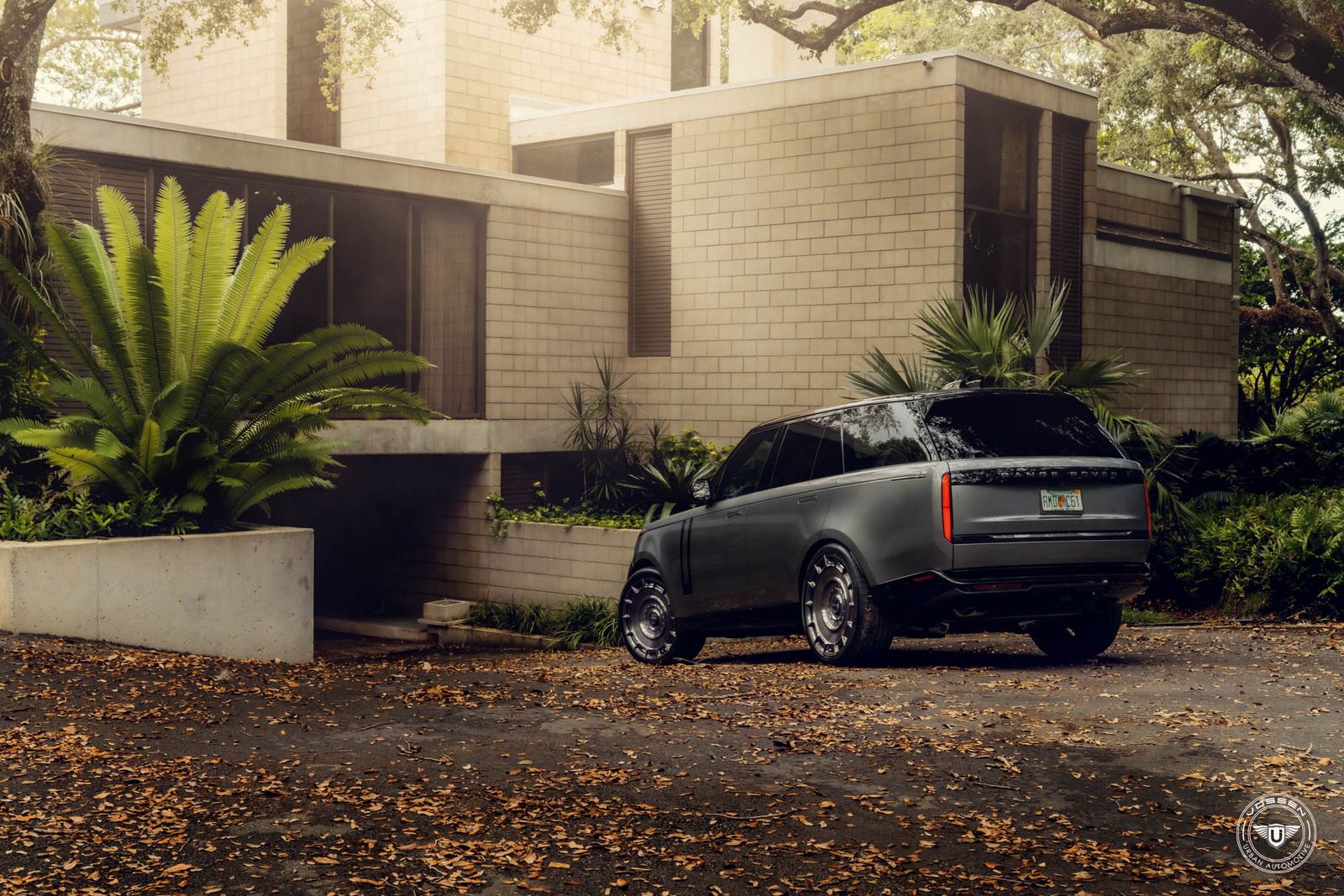 Vossen Forged UV-7 on Land Rover Range Rover L460, photo 3