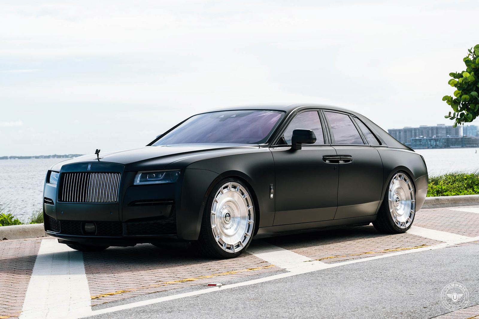 Vossen Forged UV-7 on Rolls-Royce Ghost 2nd gen.1