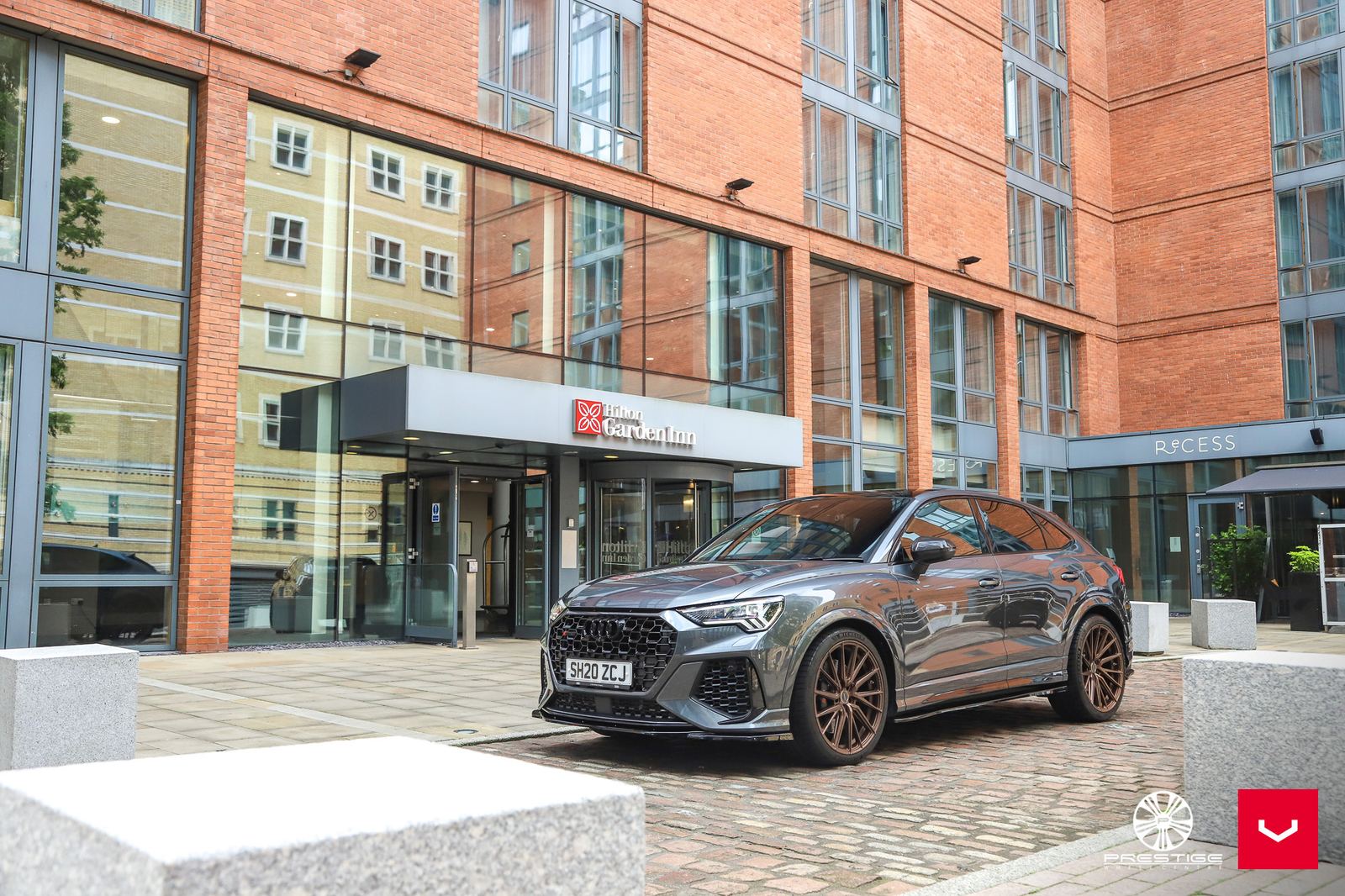 Vossen Forged HF-4T on Audi Q3 F3.1