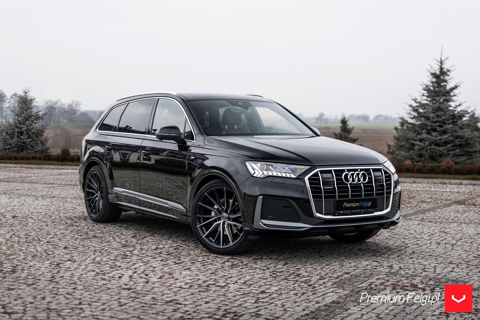 Vossen Forged HF-4T on Audi Q7 4M.1