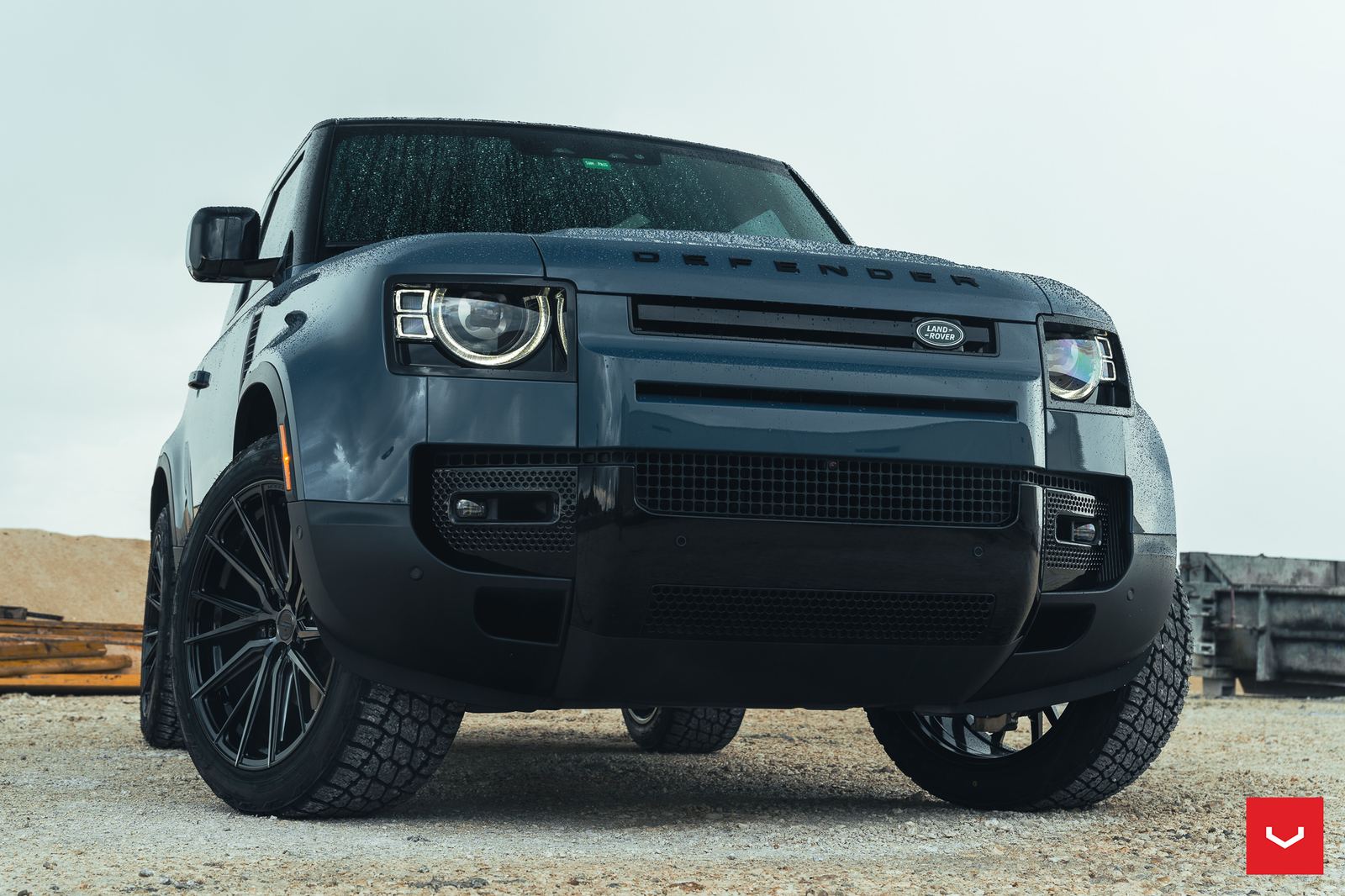 Vossen Forged HF-4T on Land Rover Defender L663
