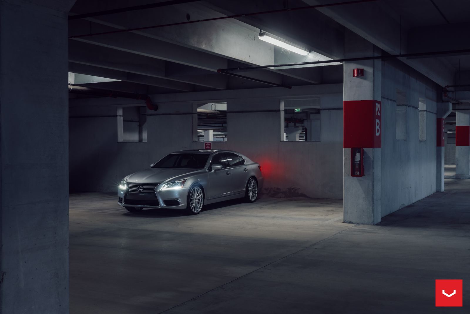 Vossen Forged HF-4T on Lexus LS XF40, photo 3