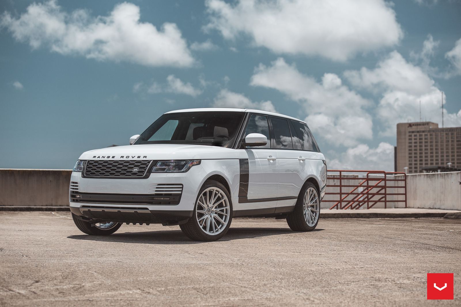 Vossen Forged HF-4T on Land Rover Range Rover L405.1