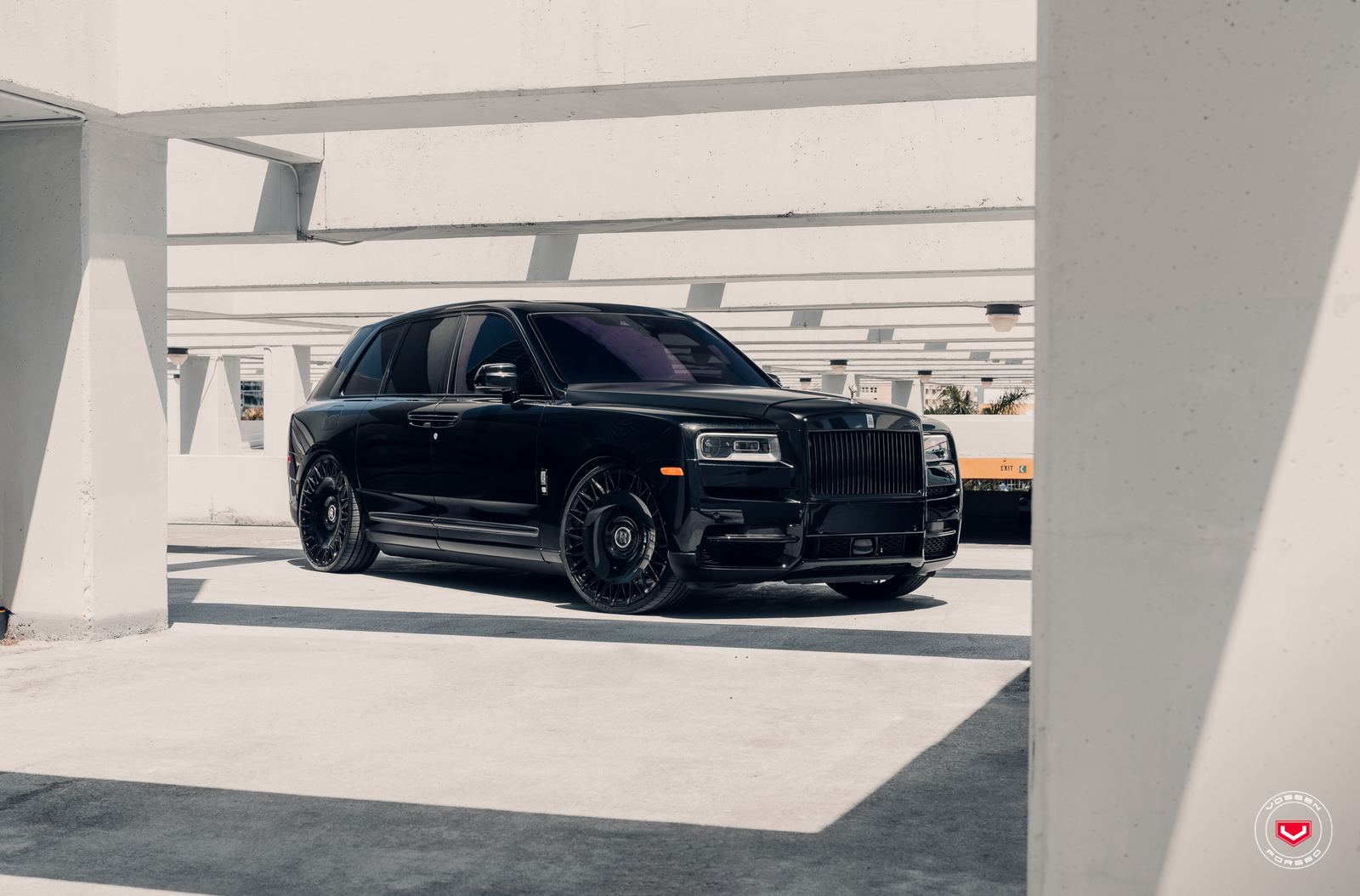 Vossen Forged S17-18 on Rolls-Royce Cullinan.1, photo 2