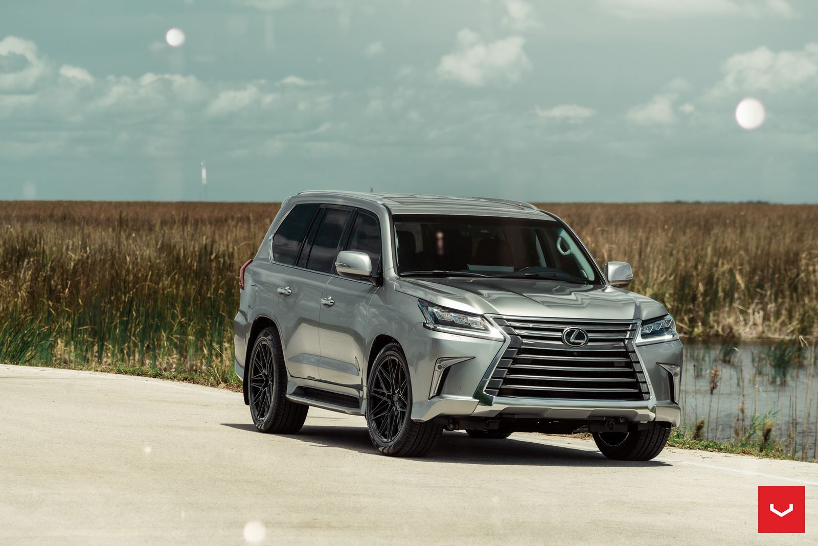 Vossen Forged HF-7 on Lexus LX URJ200 (LX 570)