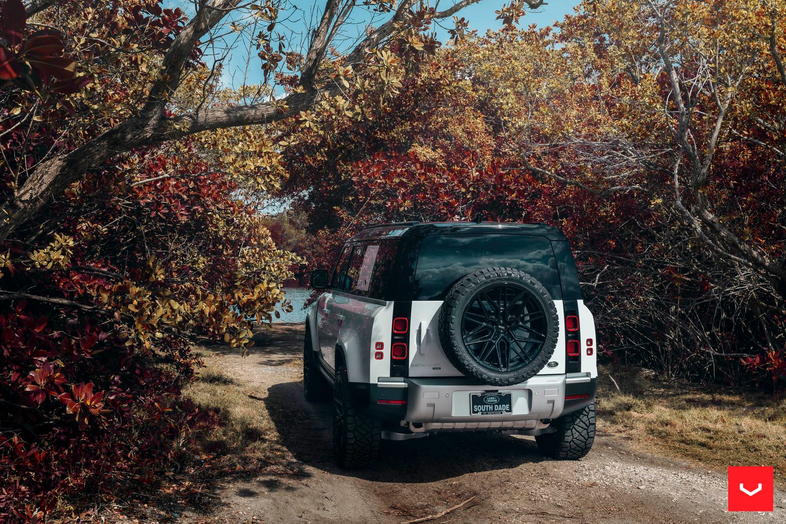 Vossen Forged HF-7 on Land Rover Defender L663, photo 3