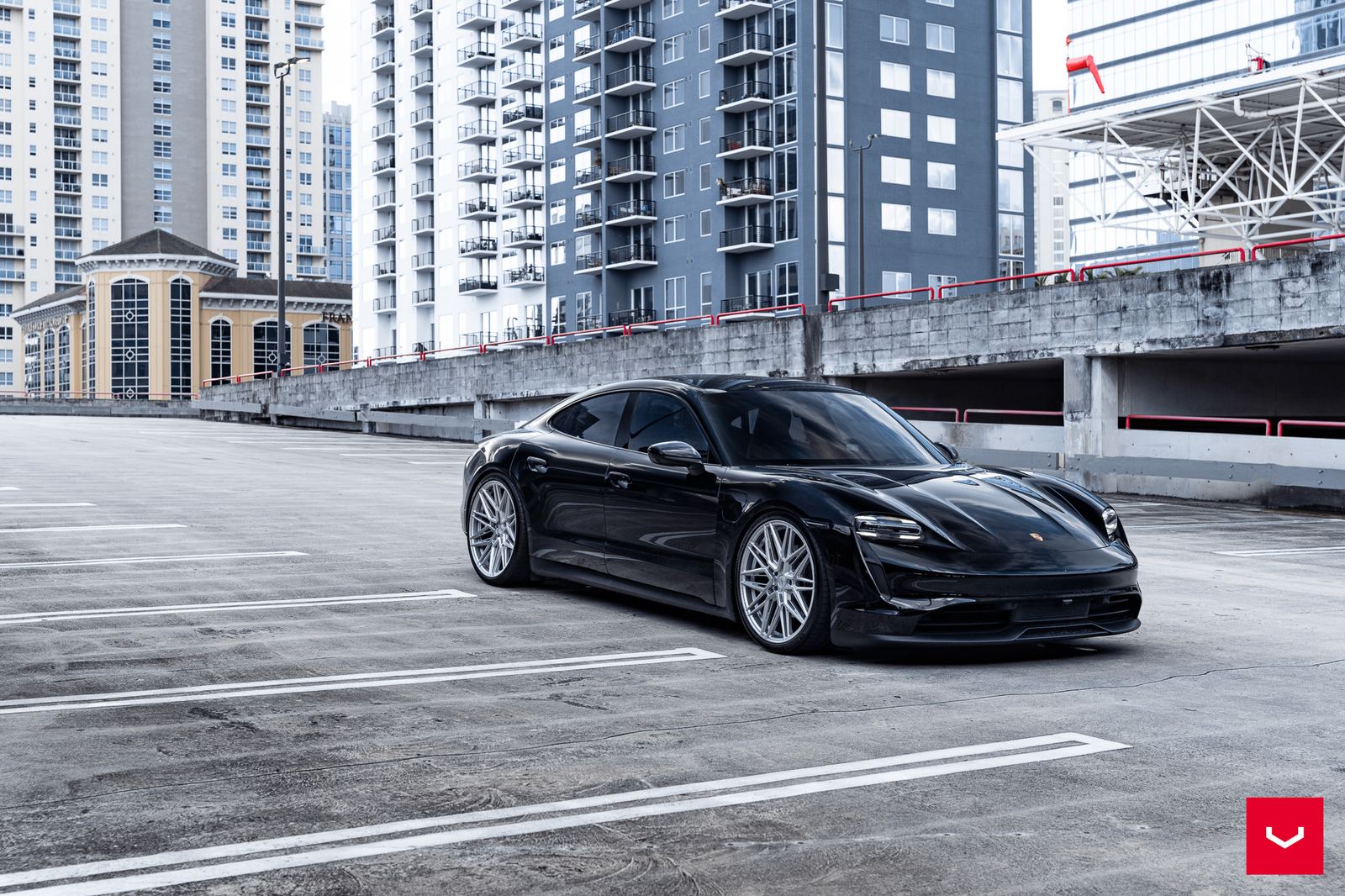 Vossen Forged HF-7 on Porsche Taycan J1.1