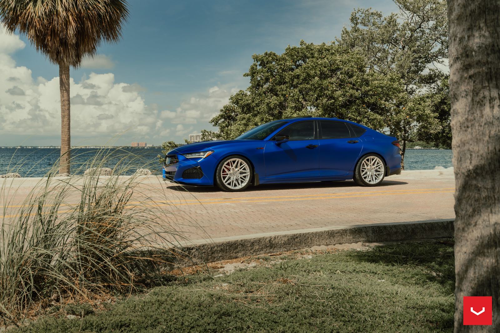 Vossen Forged HF-7 on Acura TLX I (UB)