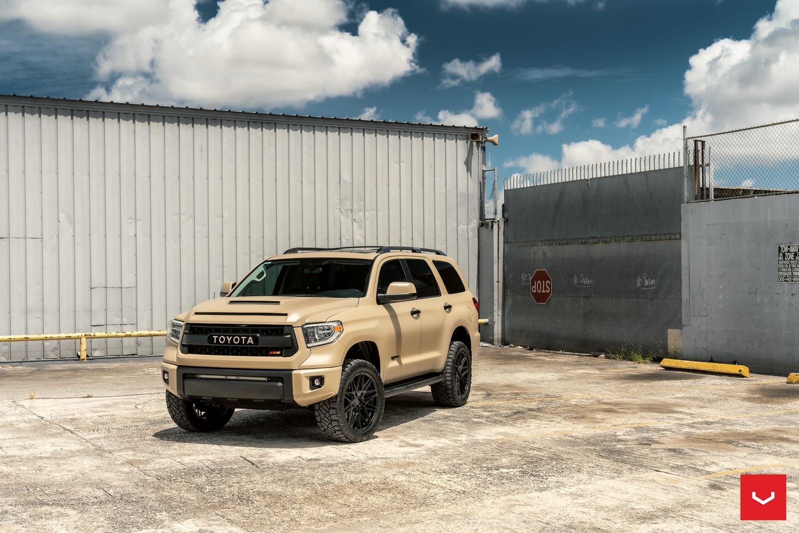 Vossen Forged HF-7 on Toyota Sequoia XK60, photo 3