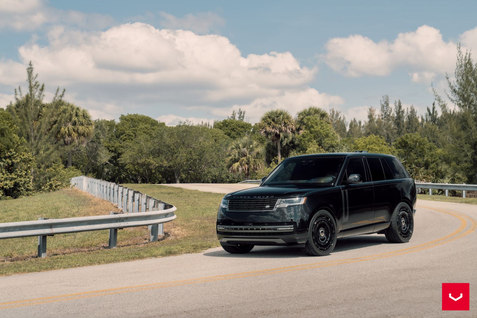 Vossen Forged HF-9 on Land Rover Range Rover L460