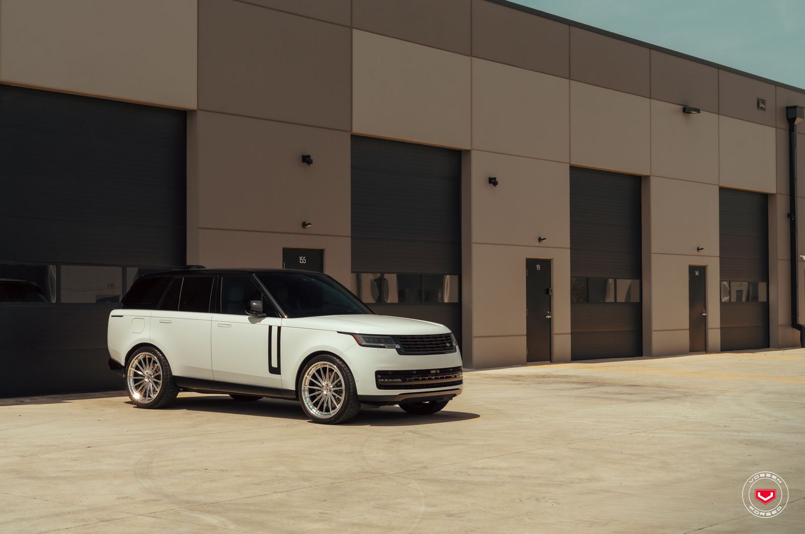 Vossen Forged VPS-2 (3-Piece) on Land Rover Range Rover L460