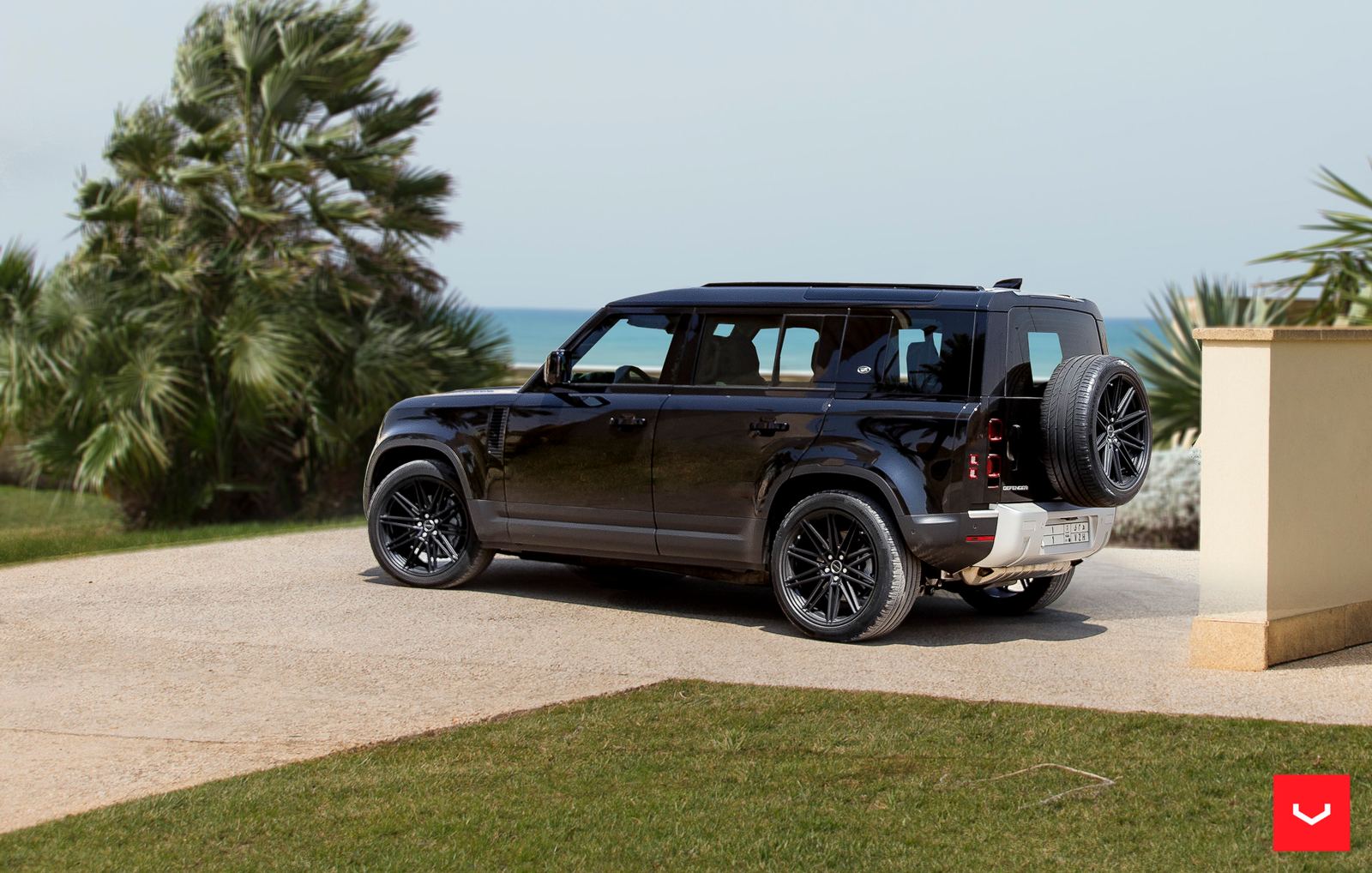 Vossen Forged CV10 on Land Rover Defender L663, photo 3