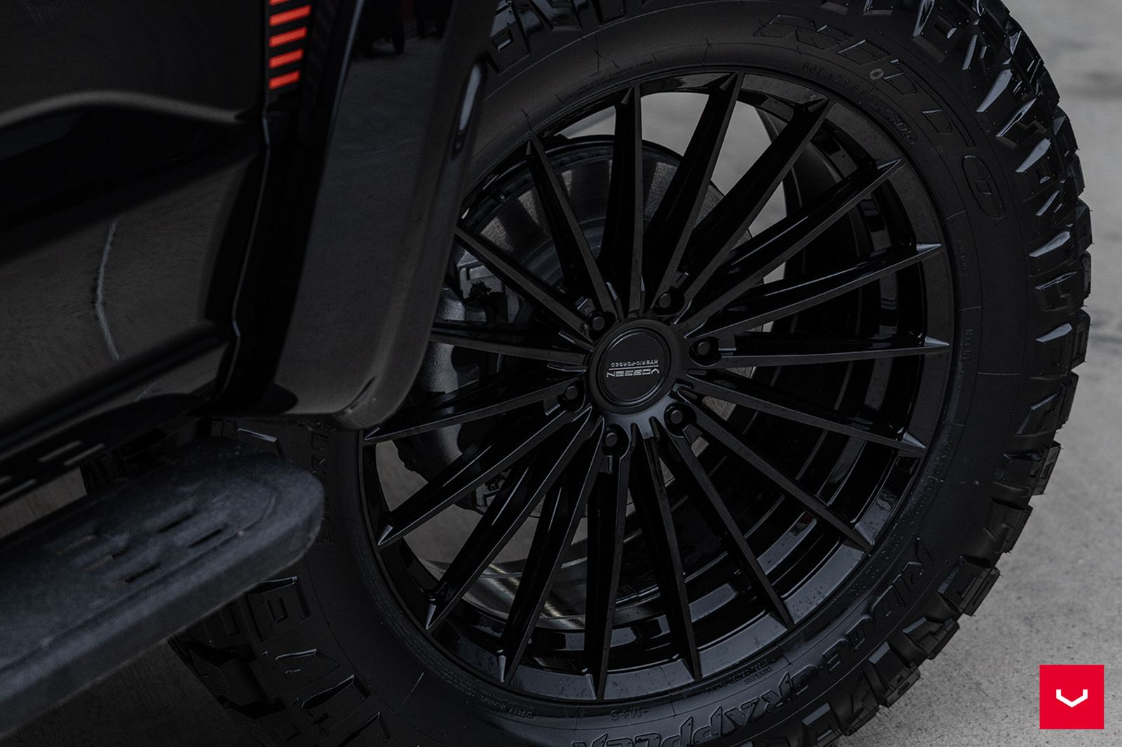 Vossen Forged HFX-4 (6-lug) on Ford F-150 Raptor 3rd generation (2021-present), photo 3