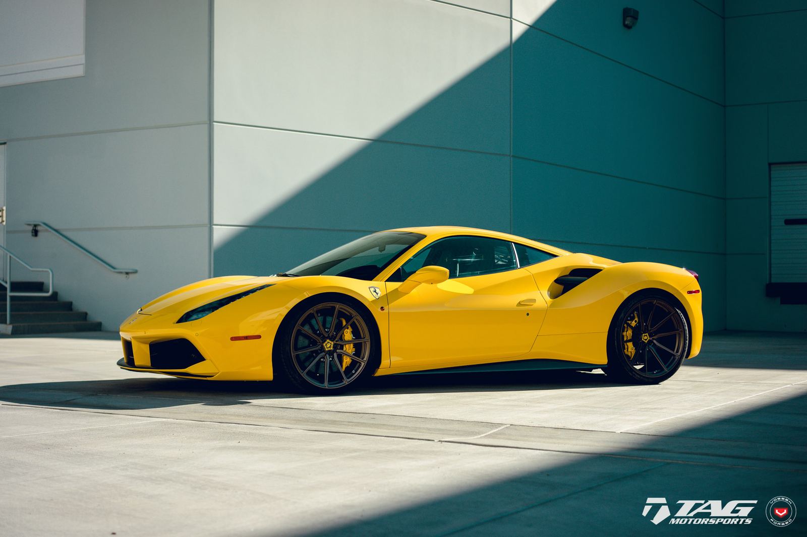 Vossen Forged M-X2 on Ferrari 488
