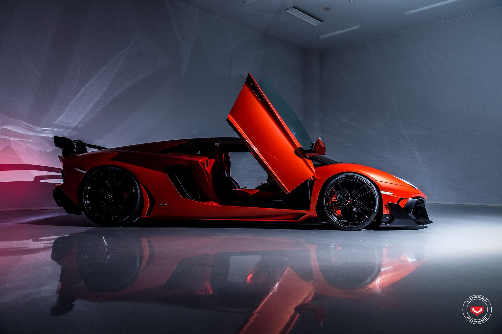 Vossen Forged M-X6 on Lamborghini Aventador First Gen.1, photo 3