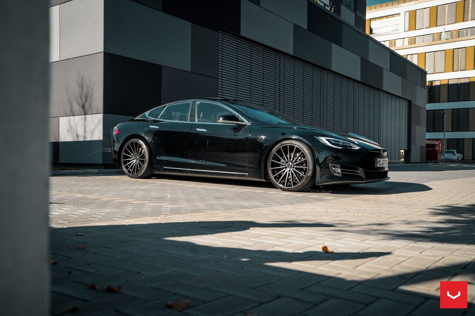 Vossen Forged VFS-2 on Tesla Model S Original (2012-2016)
