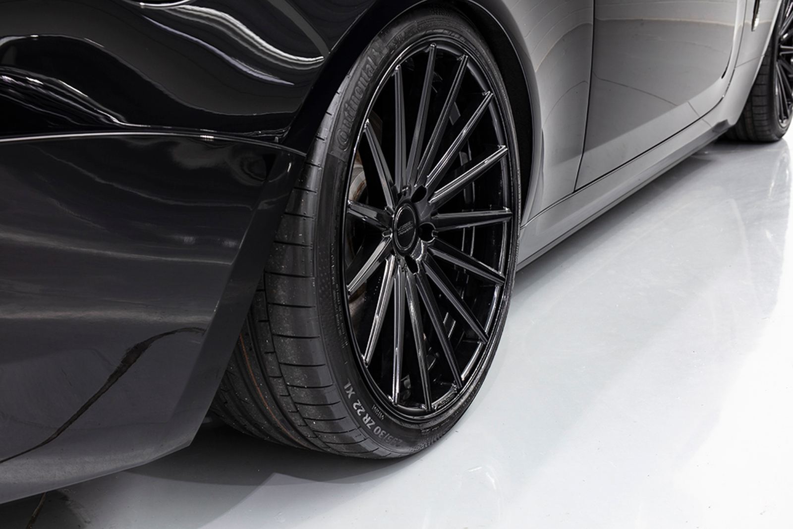 Vossen Forged VFS-2 on Rolls-Royce Dawn, photo 3