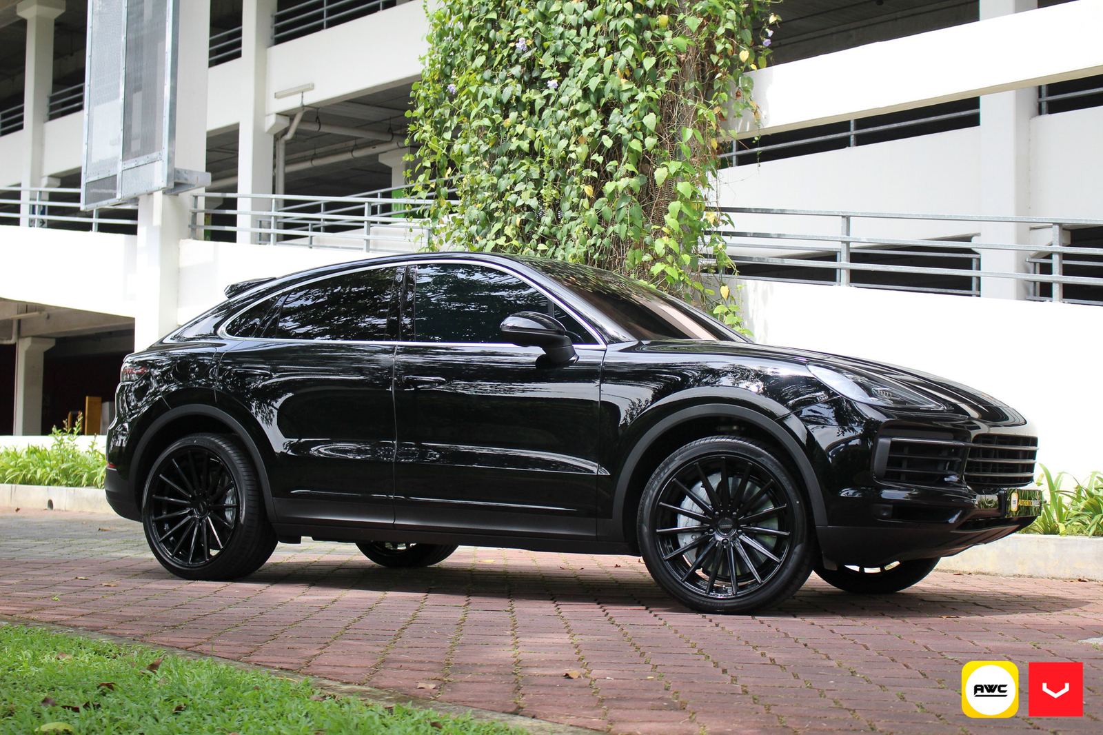 Vossen Forged VFS-2 on Porsche Cayenne 9YA/E3.1
