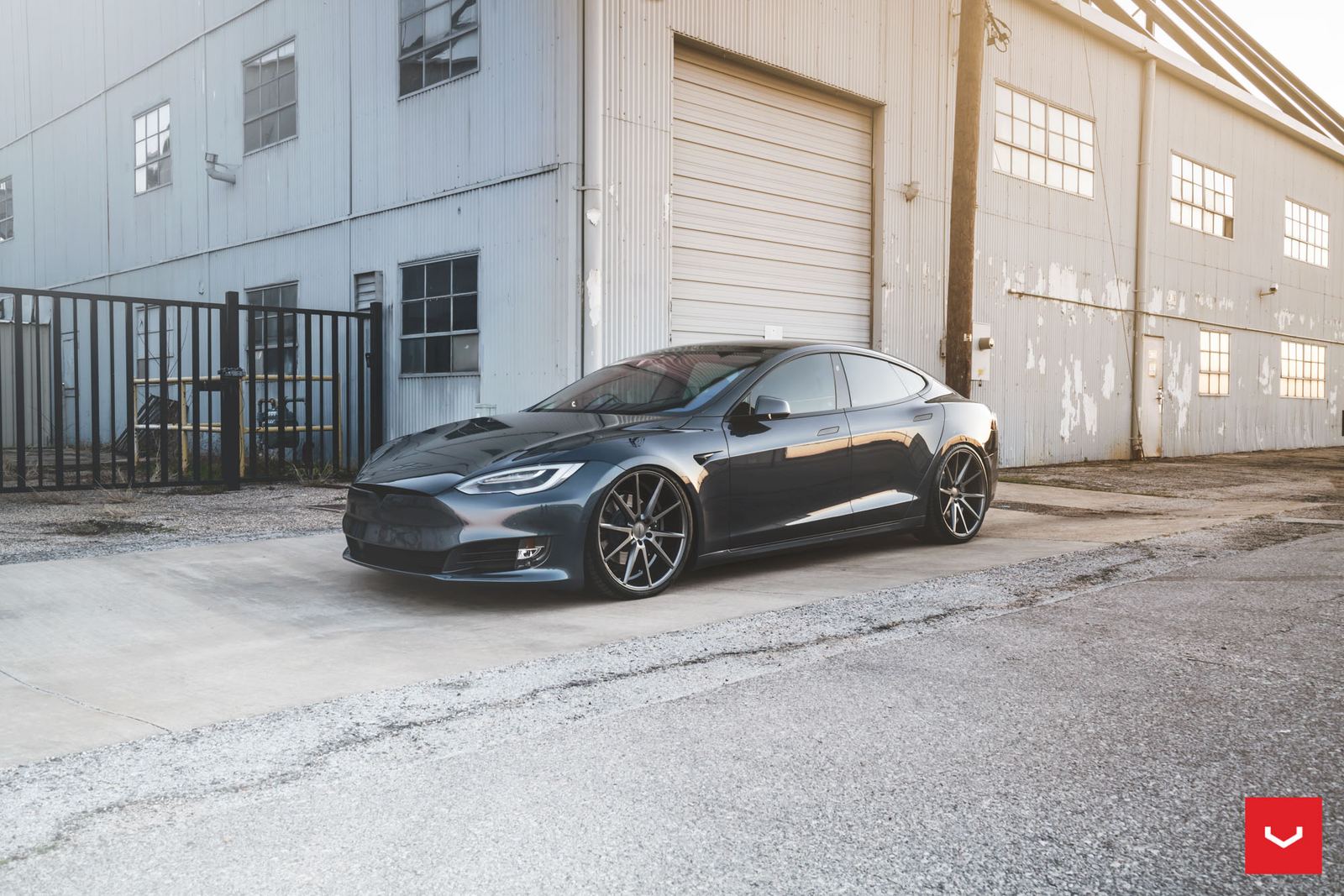 Vossen Forged VFS-1 on Tesla Model S Original (2012-2016)