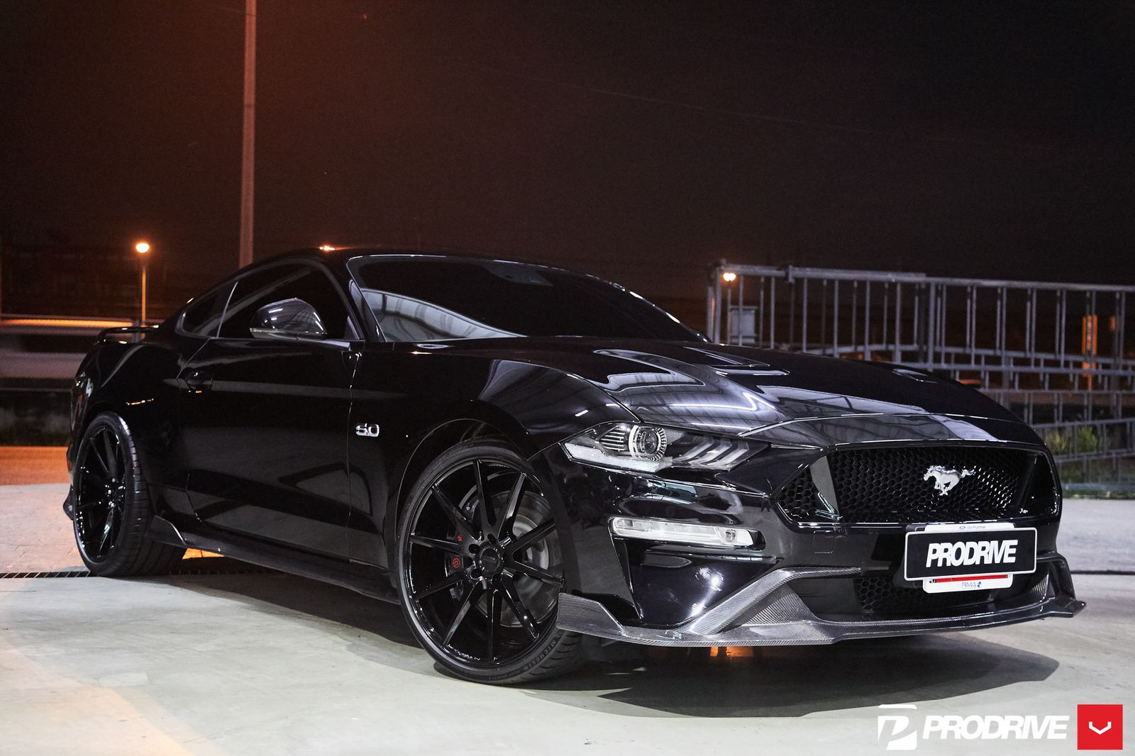Vossen Forged VFS-1 on Ford Mustang S550.1