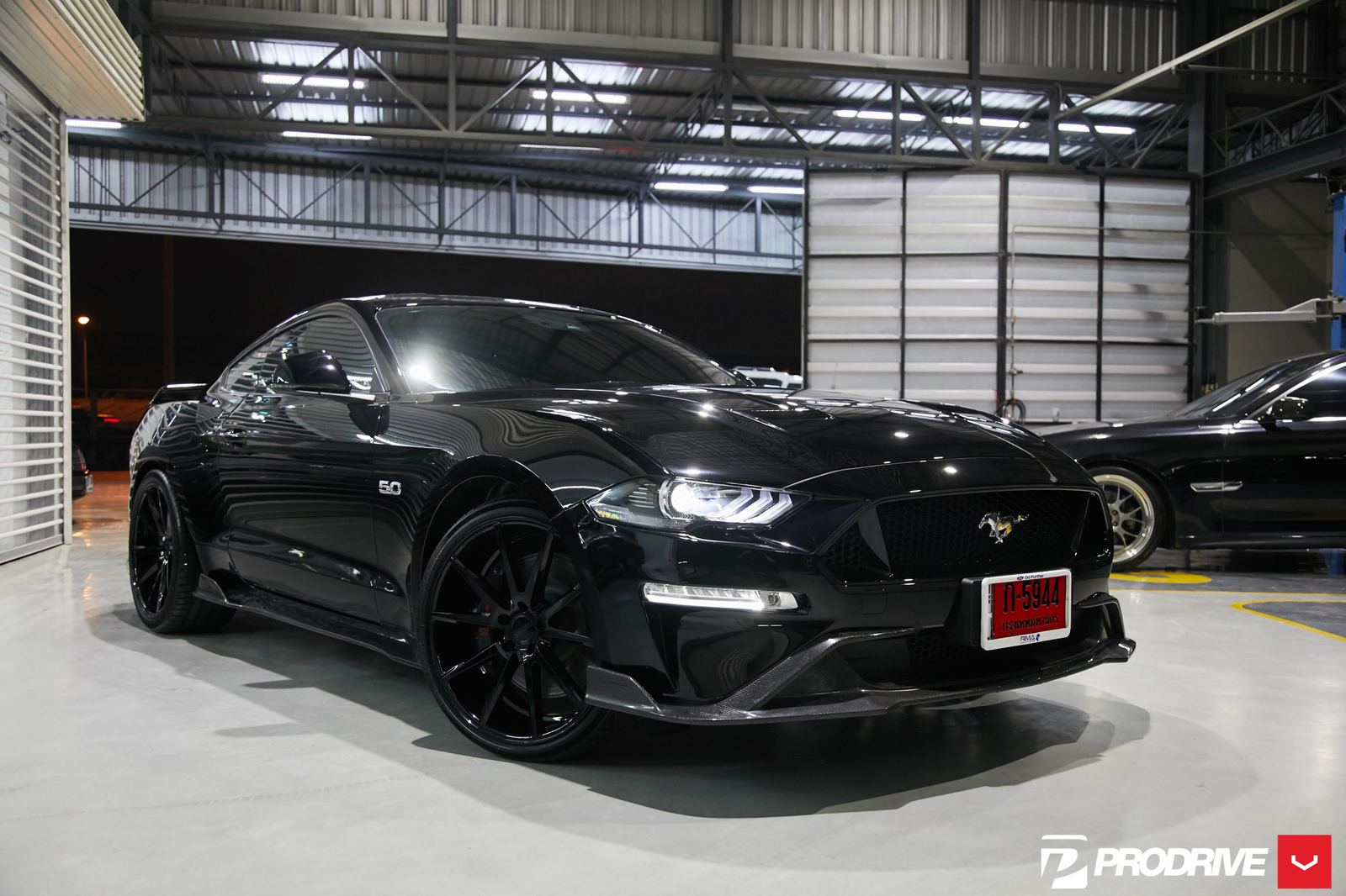 Vossen Forged VFS-1 on Ford Mustang S550.1, photo 2