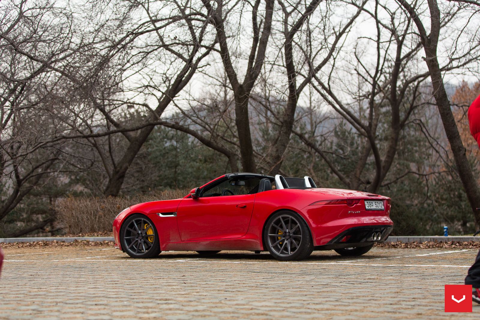 Vossen Forged VFS-1 on Jaguar F-TYPE X152.1, photo 2