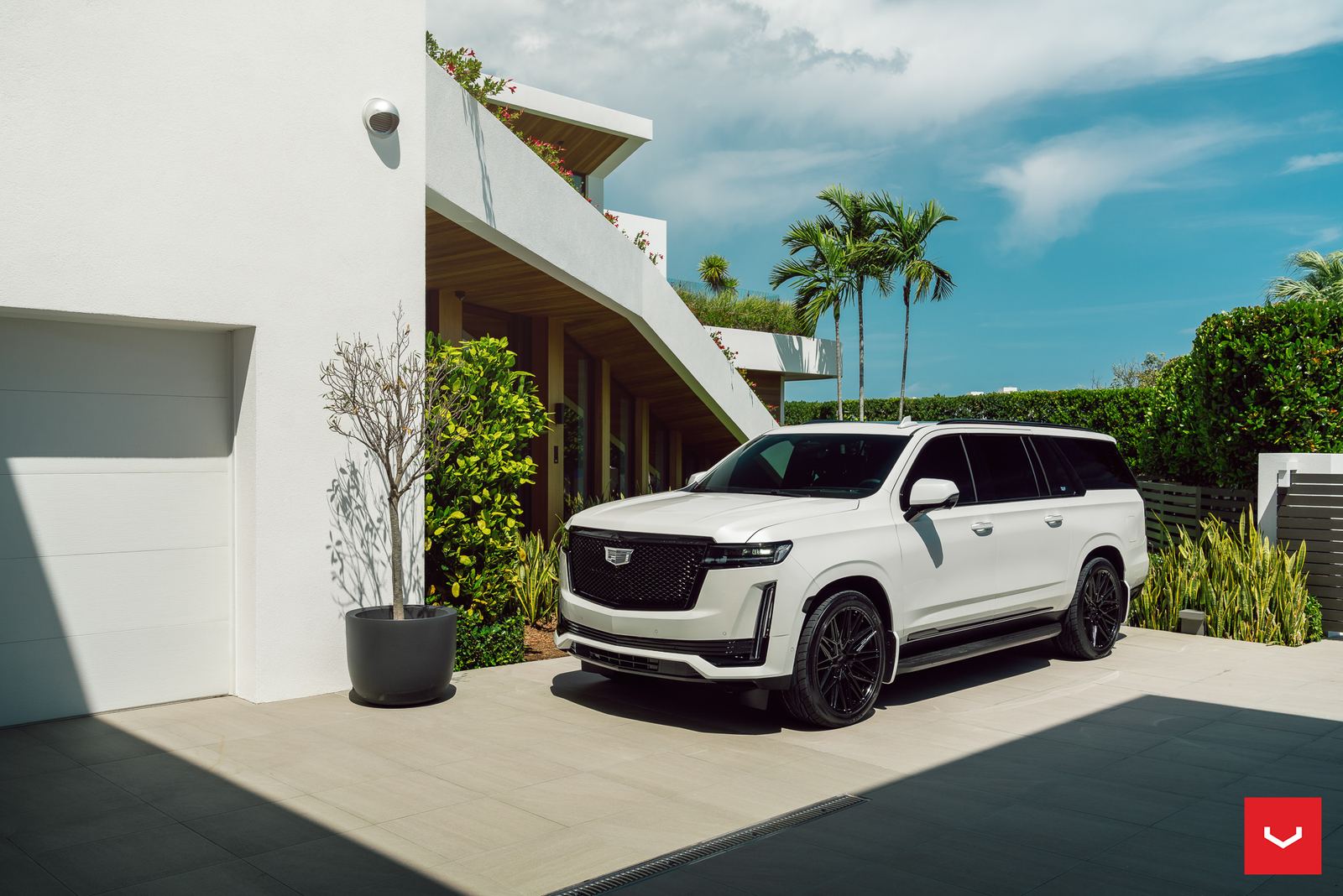 Vossen Forged HF6-5 on Cadillac Escalade 5th gen (GMT T1XX)