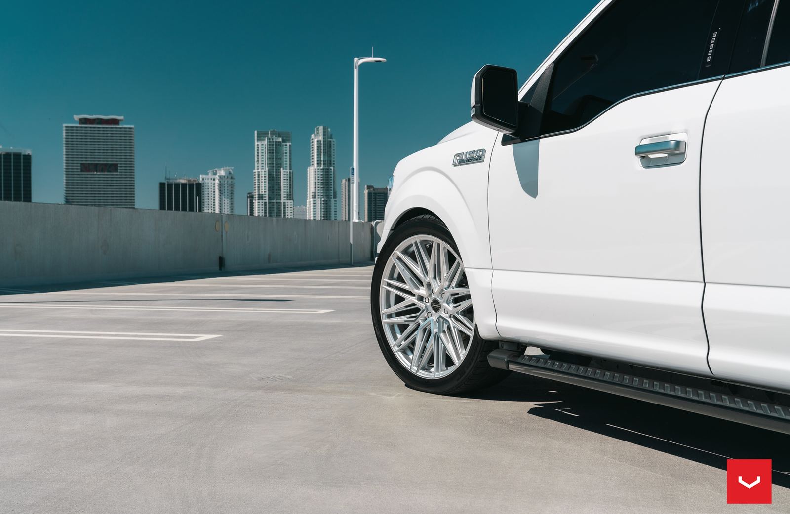 Vossen Forged HF6-5 on Ford F-150 P702 (2021-present), photo 3