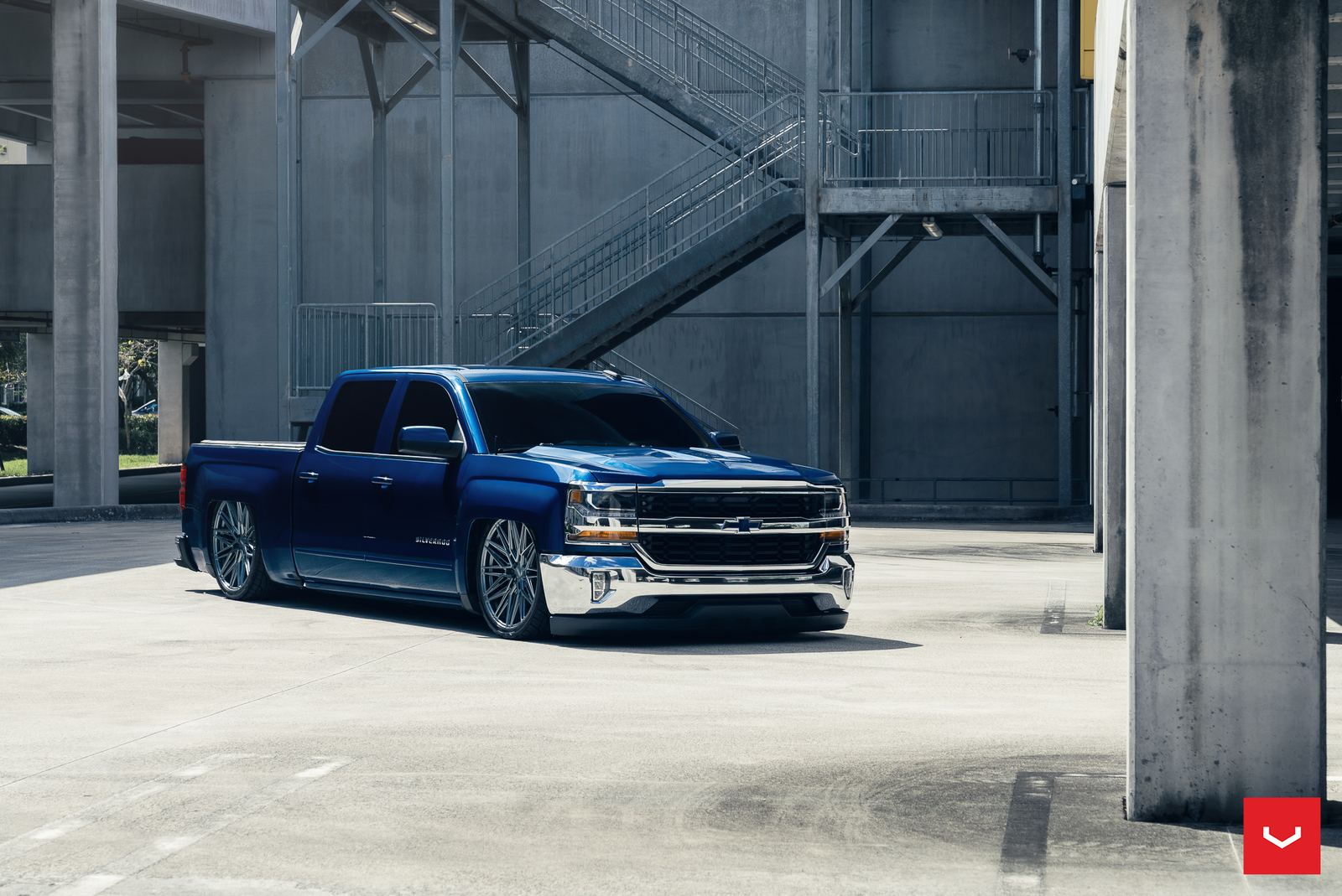 Vossen Forged HF6-5 on Chevrolet Silverado K2XX, photo 3