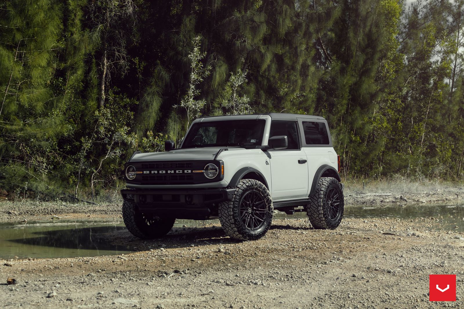 Vossen Forged HF6-5 on Ford Bronco 6th generation (2021-present)