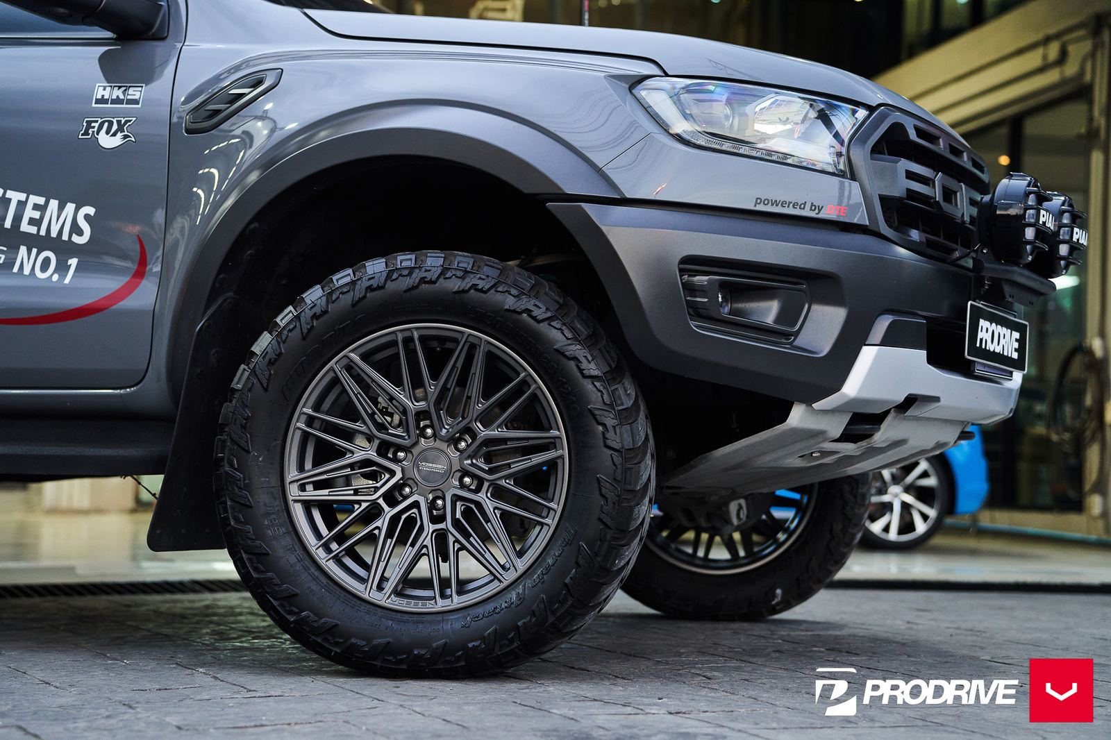 Vossen Forged HF6-5 on Ford Ranger T6 (2016-2022), photo 3
