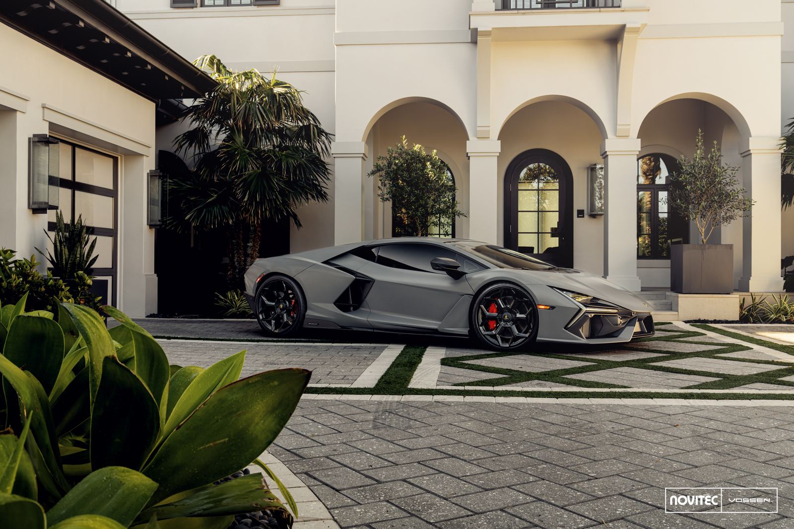 Vossen Forged NL5 on Lamborghini Revuelto LB744