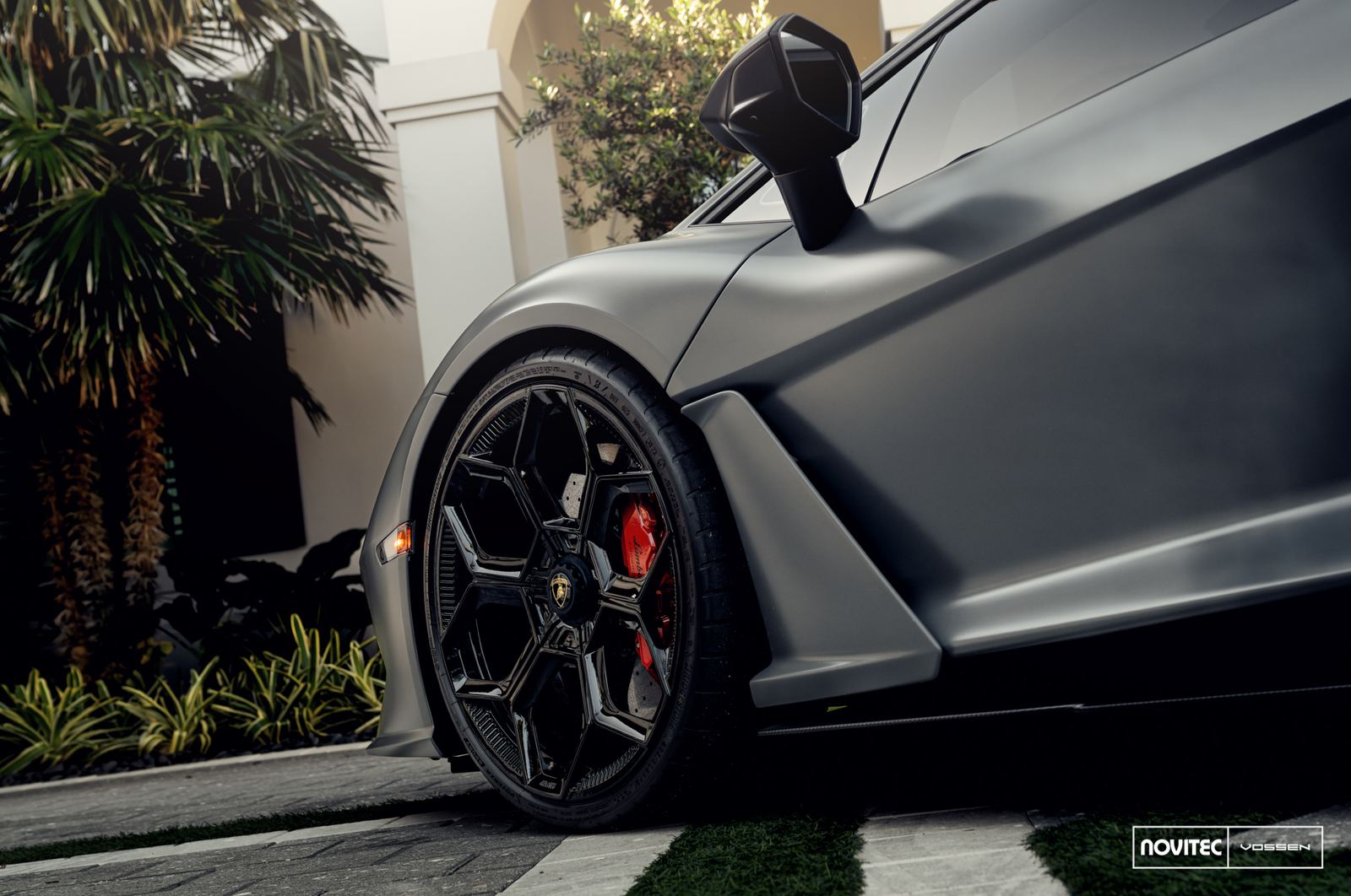 Vossen Forged NL5 on Lamborghini Revuelto LB744, photo 3