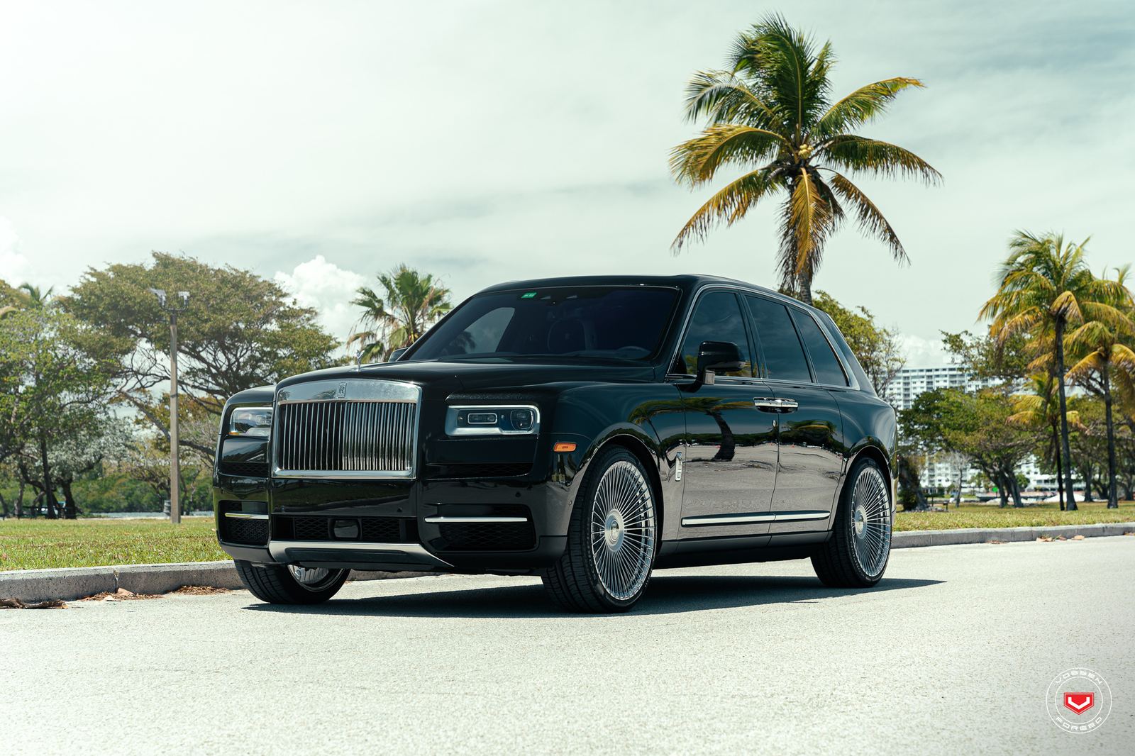 Vossen Forged S17-16 on Rolls-Royce Cullinan.1, photo 3