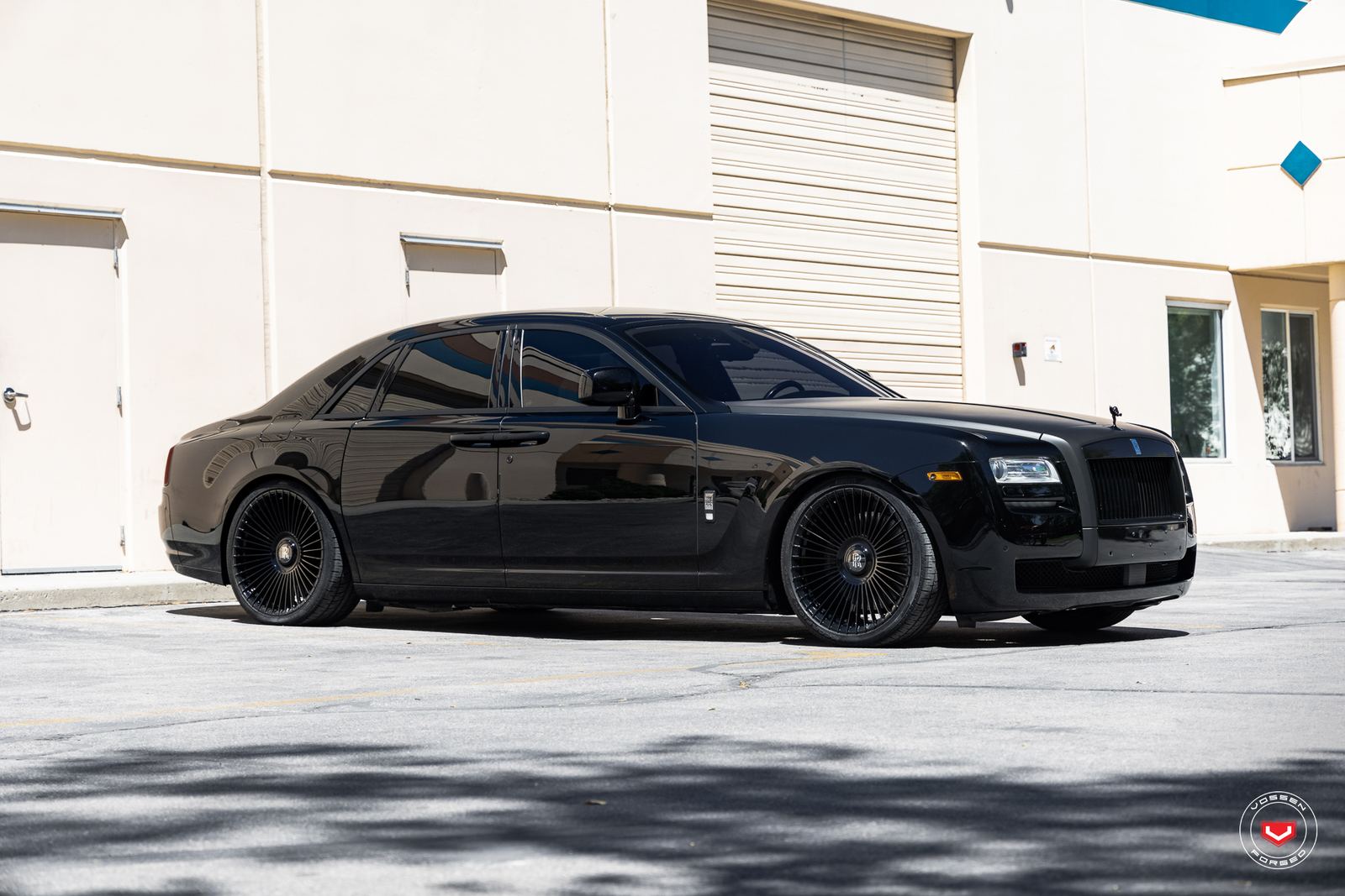 Vossen Forged S17-16 on Rolls-Royce Ghost 1st gen.1