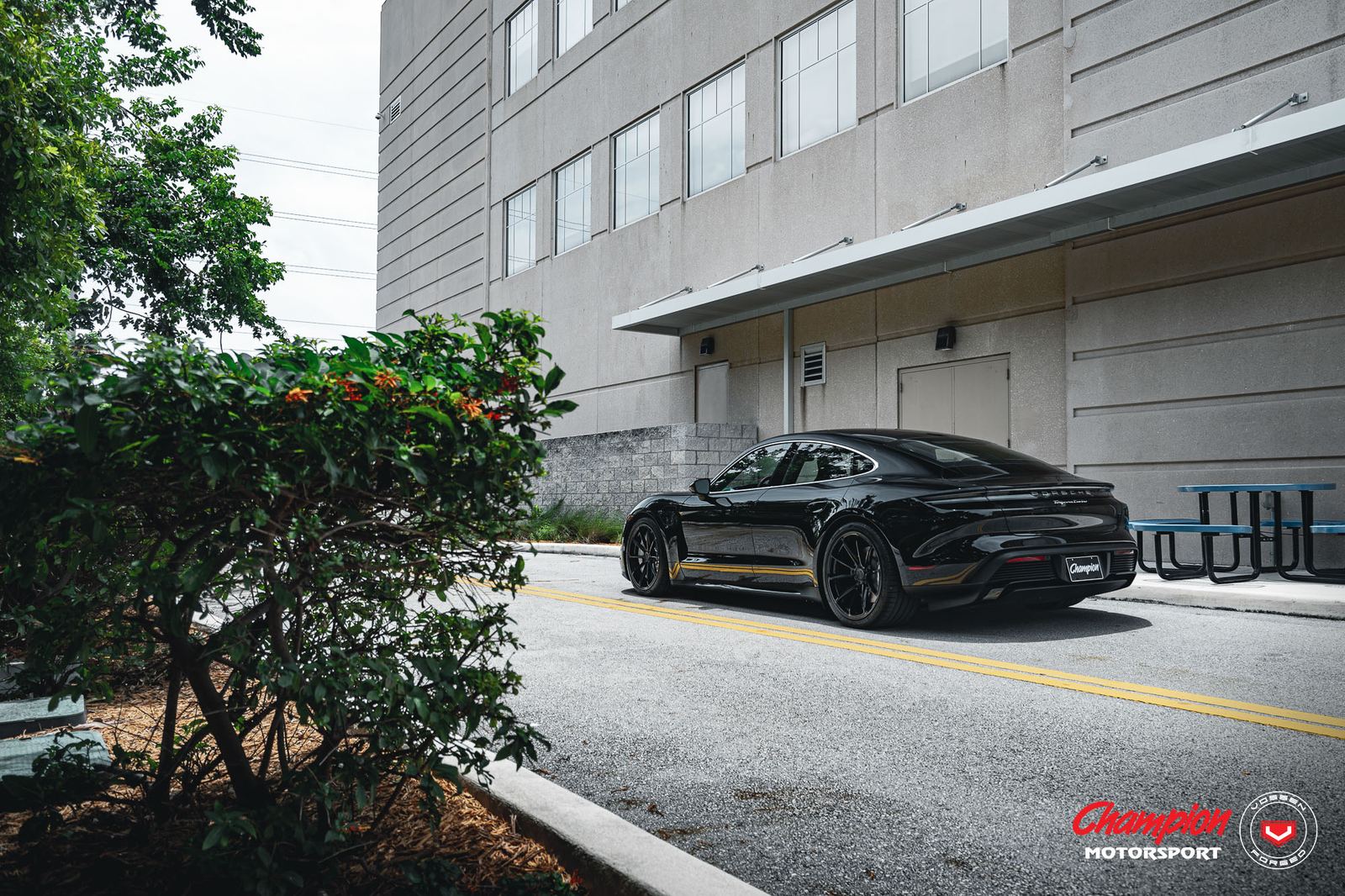 Vossen Forged RS92 on Porsche Taycan J1.1, photo 2