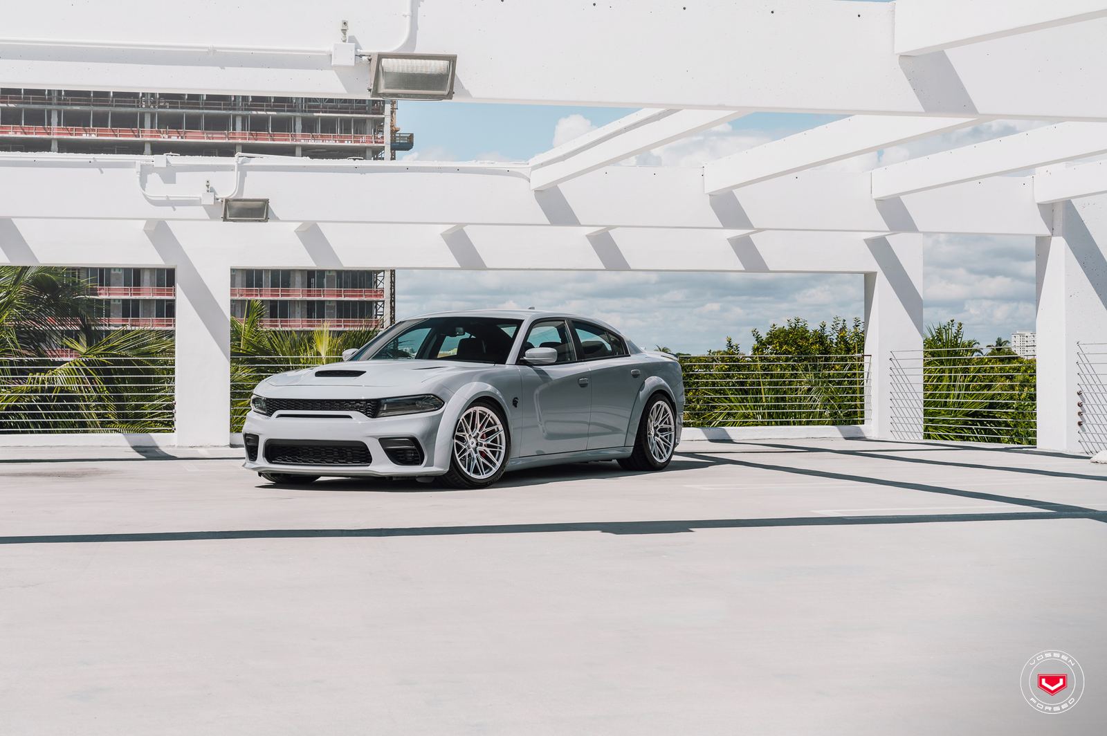 Vossen Forged EVO-5R on Dodge Charger LD (7th gen)