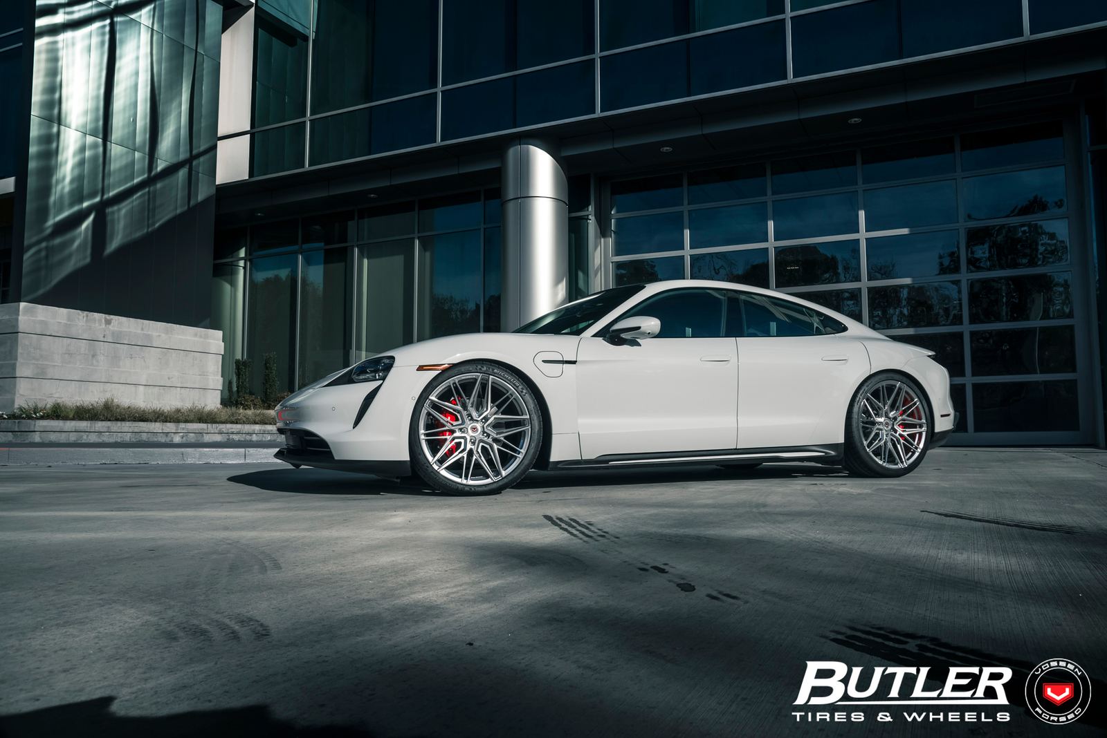 Vossen Forged EVO-5R on Porsche Taycan J1.1