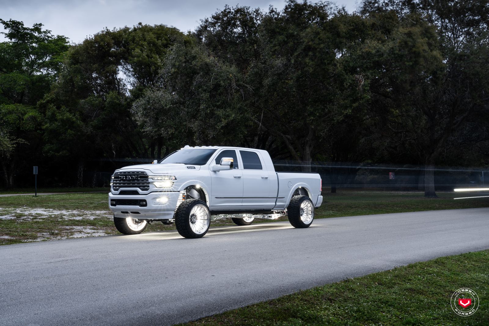 Vossen Forged GNX-01 on RAM 2500 5th gen (2019-), photo 5
