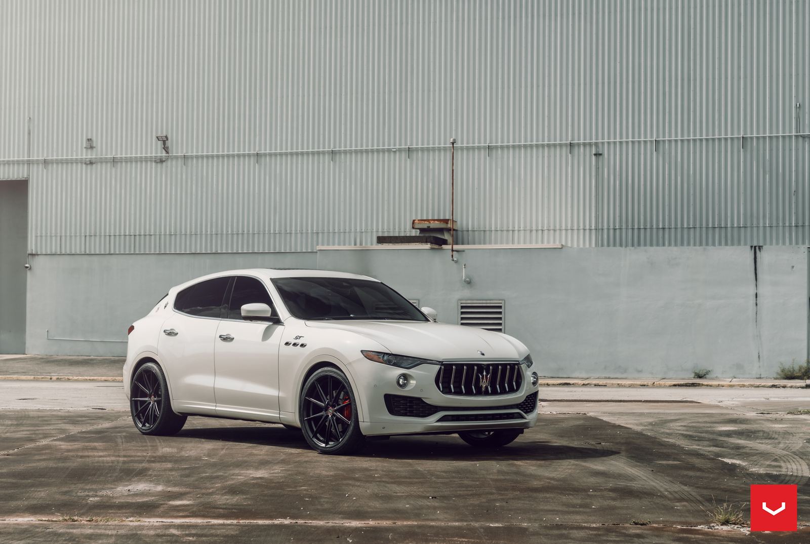 Vossen Forged HFX-2 (5-lug) on Maserati Levante.1