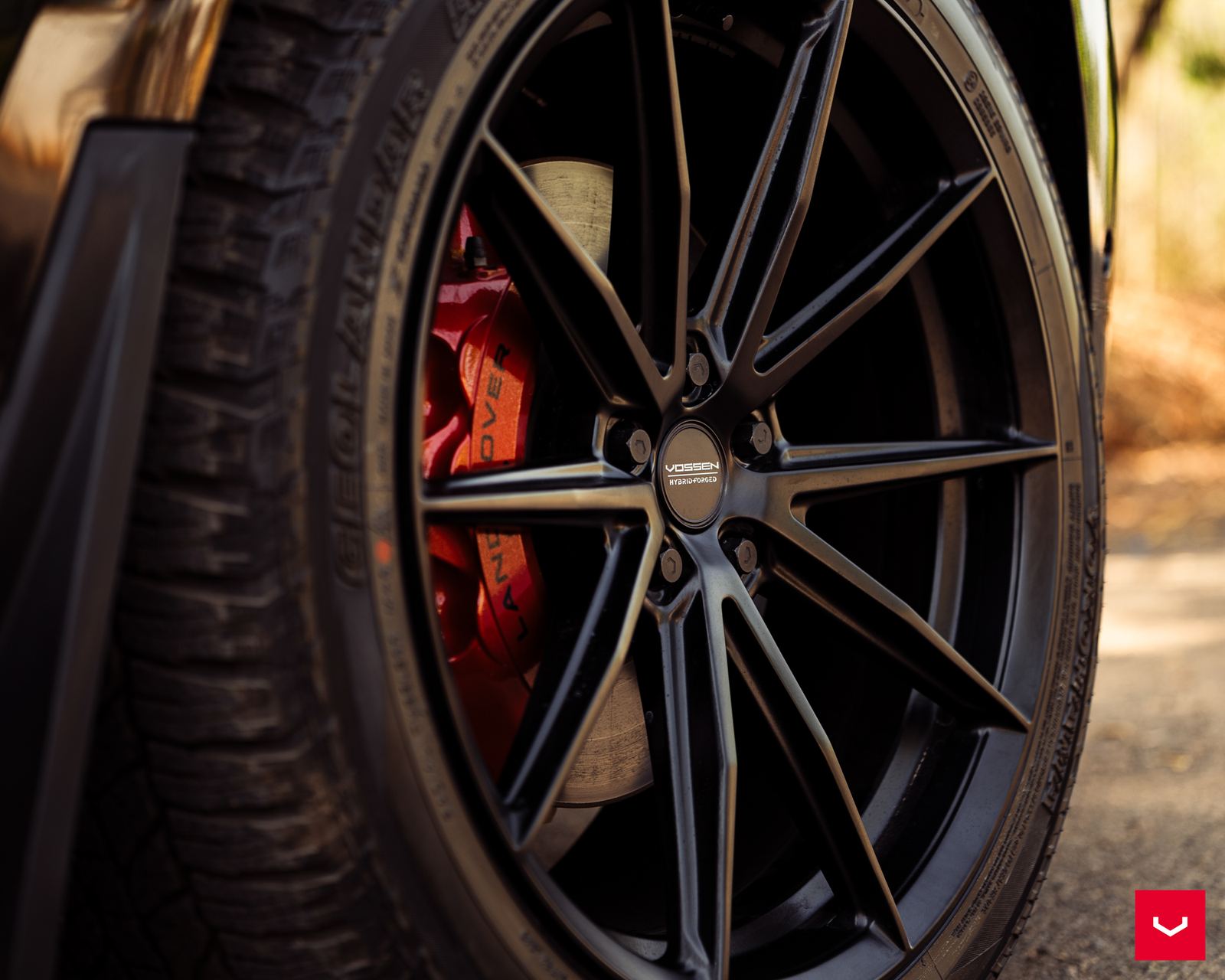 Vossen Forged HFX-2 (5-lug) on Land Rover Defender L663, photo 3